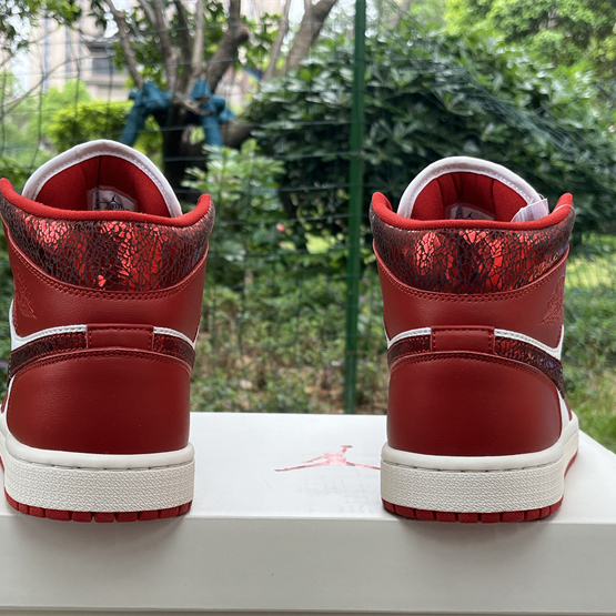 Air Jordan 1 Mid  HJ9337-106  - EUR FASHION