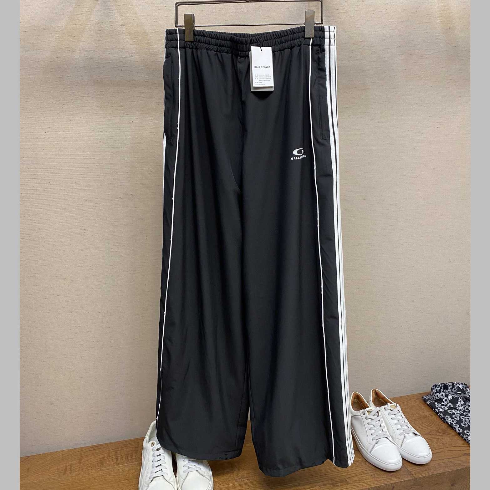 Balenciaga Large Tracksuit Pants In Black Technical Fabric - EUR FASHION