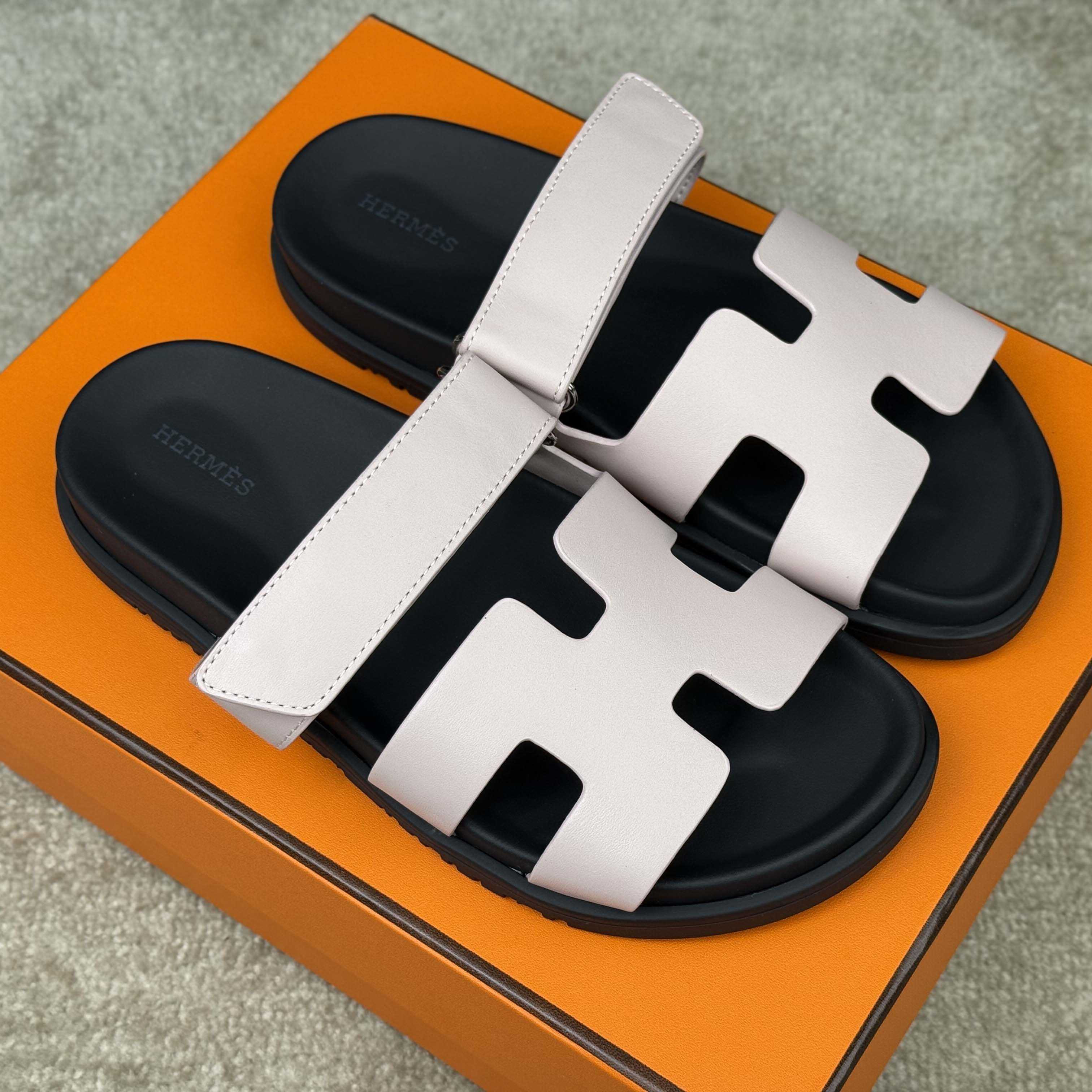 Hermes Chypre Sandal - EUR FASHION