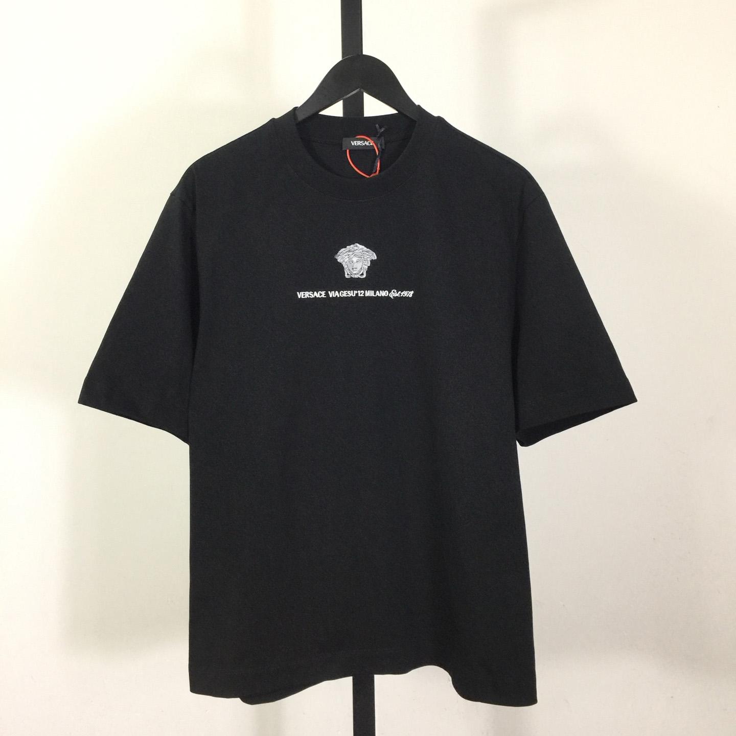 Versace  Embroidered Medusa Milano T-Shirt - EUR FASHION