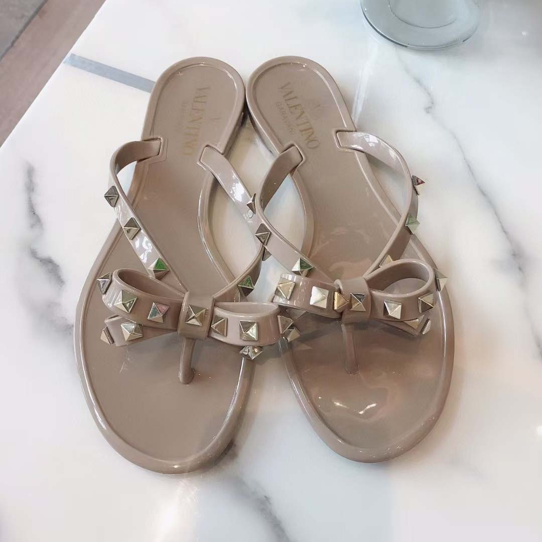 Valenti  Garavani Rockstud PVC Flip Flop - EUR FASHION