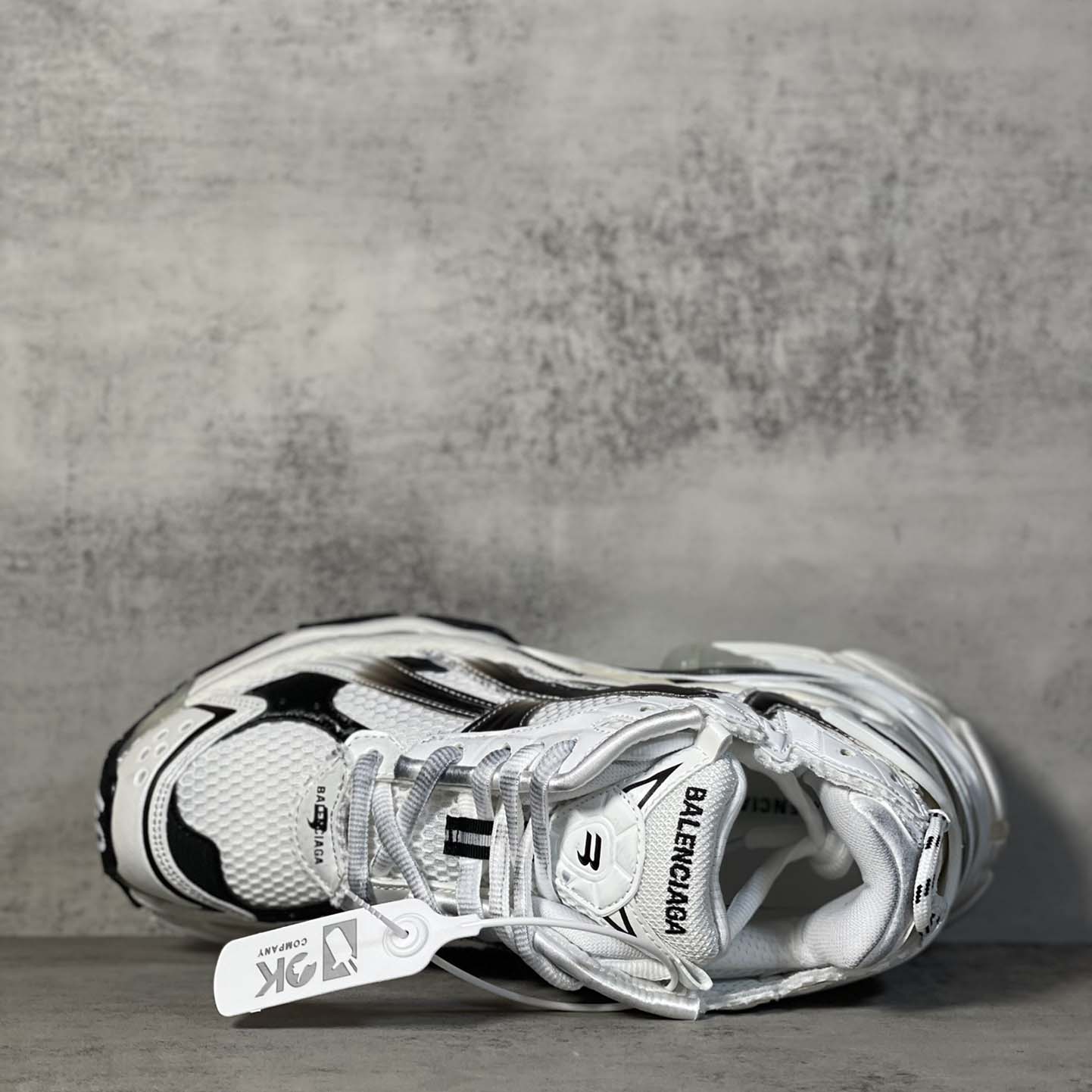 Balenciaga Runner Sneakers - EUR FASHION
