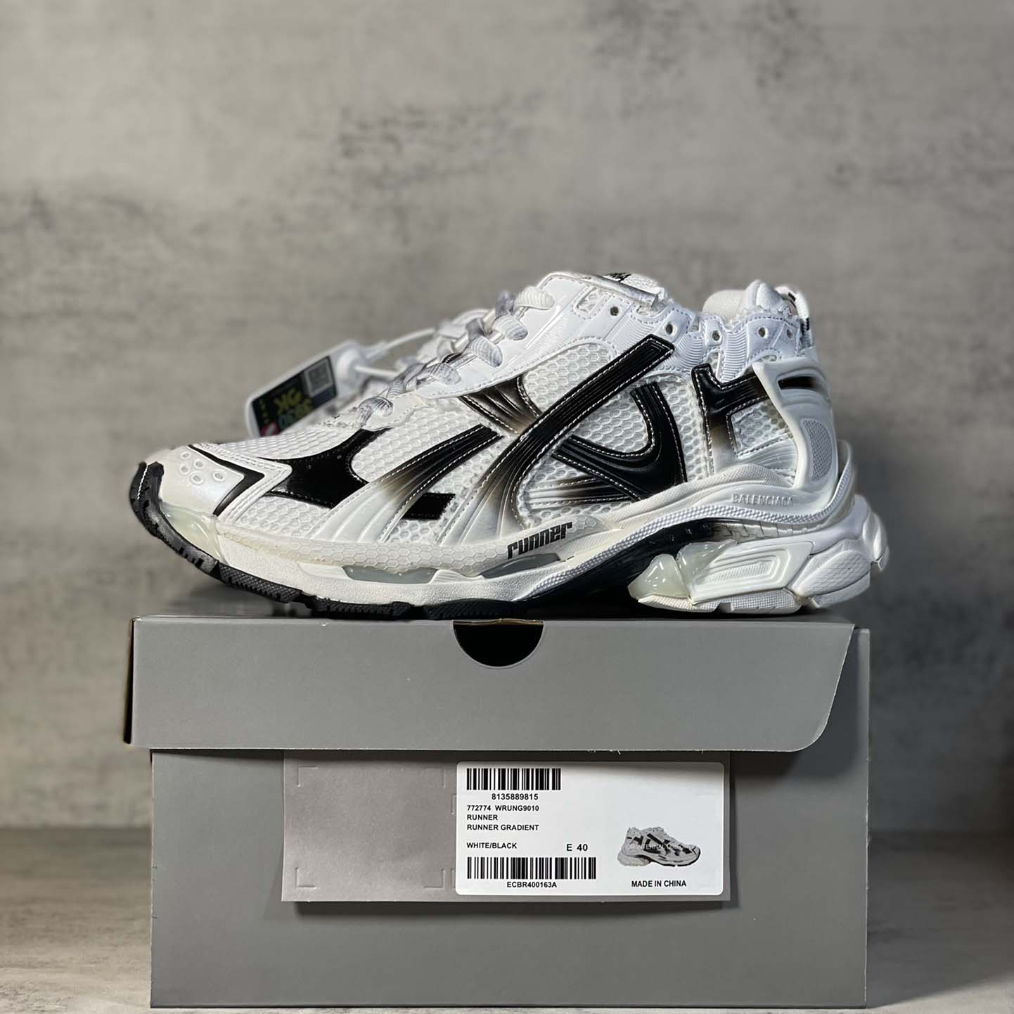Balenciaga Runner Sneakers - EUR FASHION