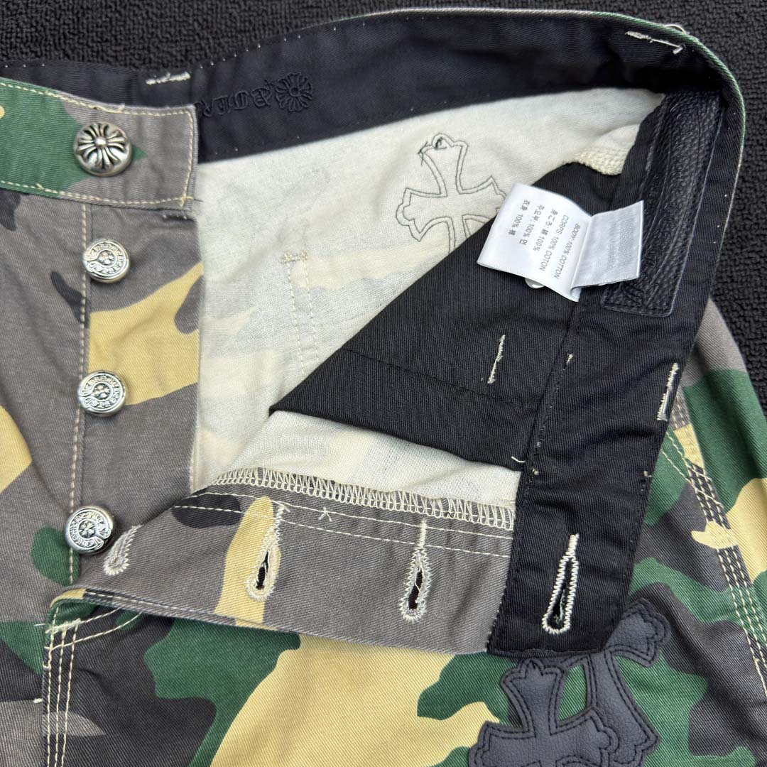 Chrome Hearts Matty Boy Sex Records Camo Carpenter Shorts - EUR FASHION