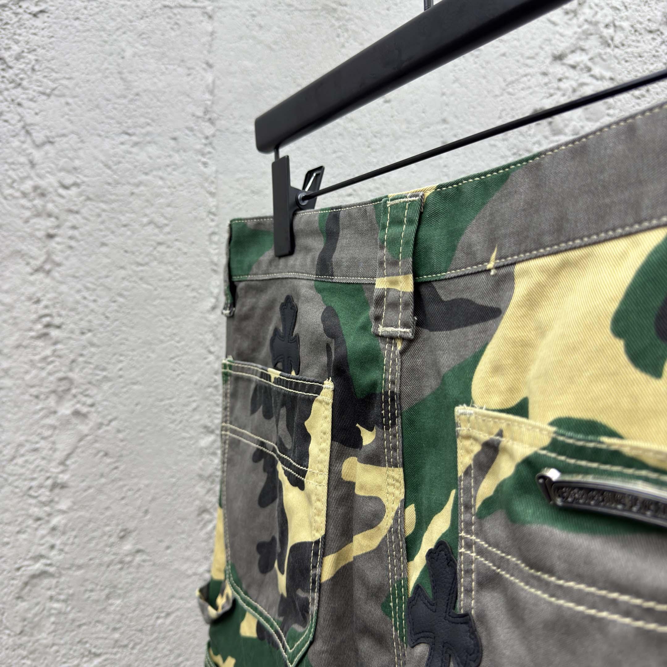 Chrome Hearts Matty Boy Sex Records Camo Carpenter Shorts - EUR FASHION