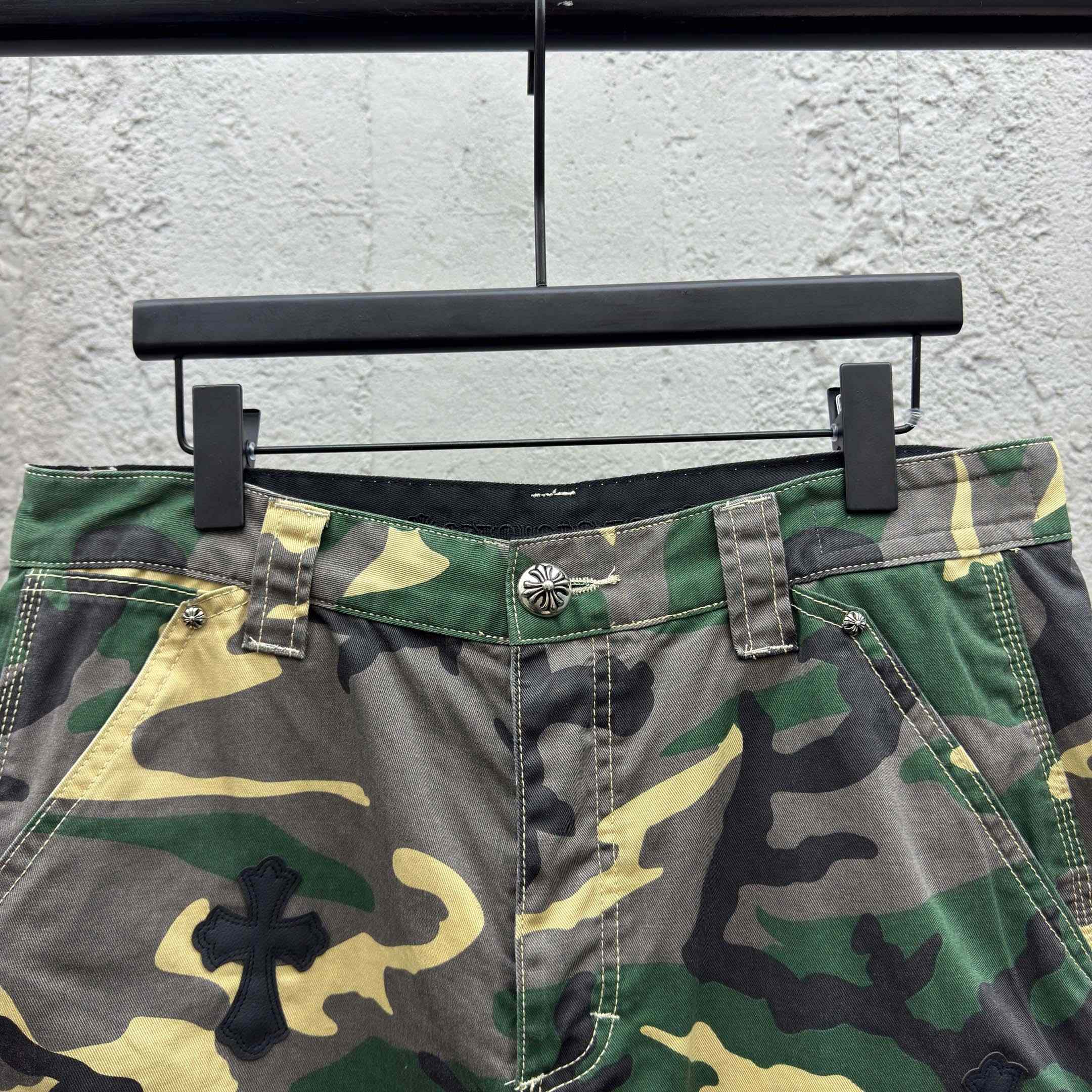 Chrome Hearts Matty Boy Sex Records Camo Carpenter Shorts - EUR FASHION