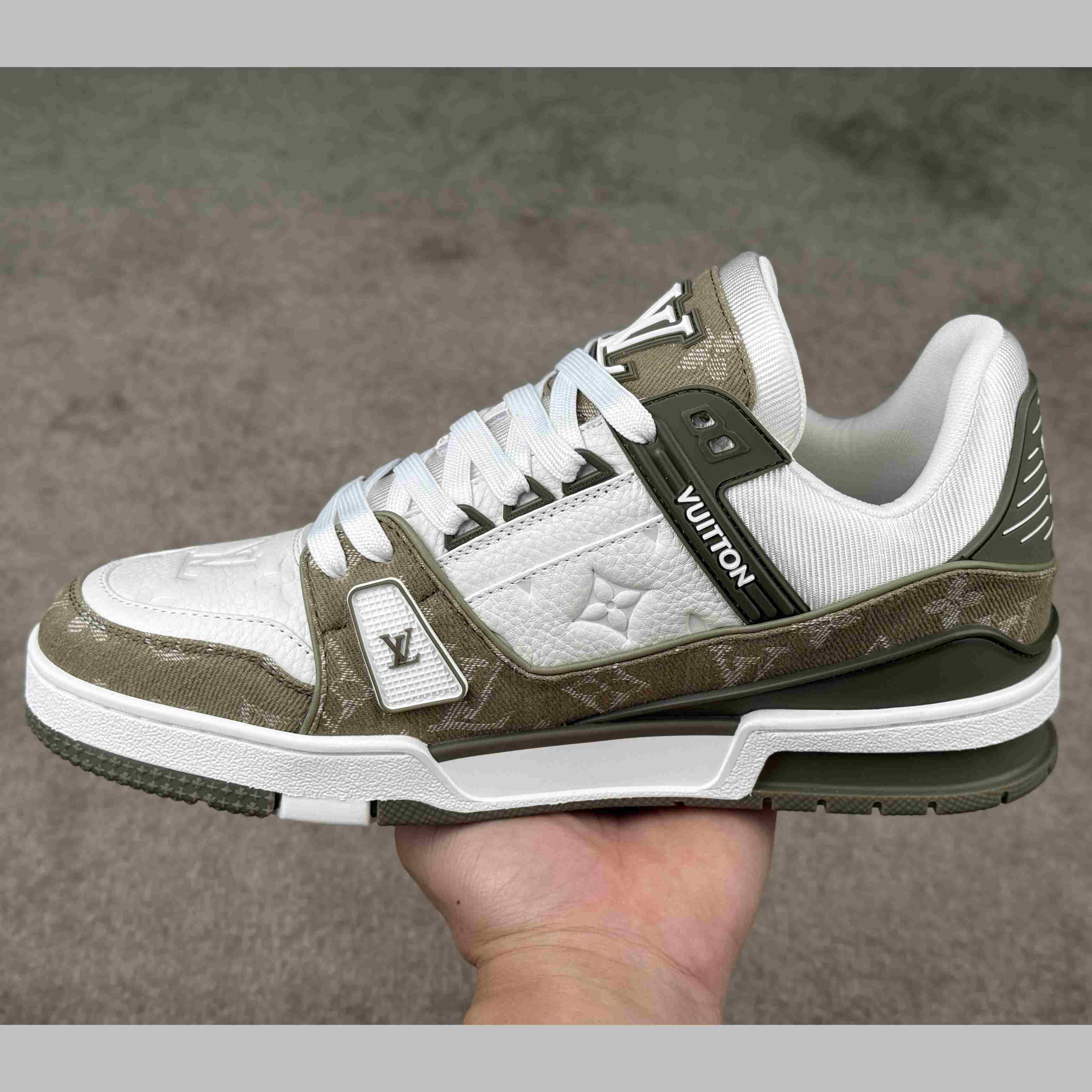 Louis Vuitton LV Trainer Sneaker   1AILAR - EUR FASHION
