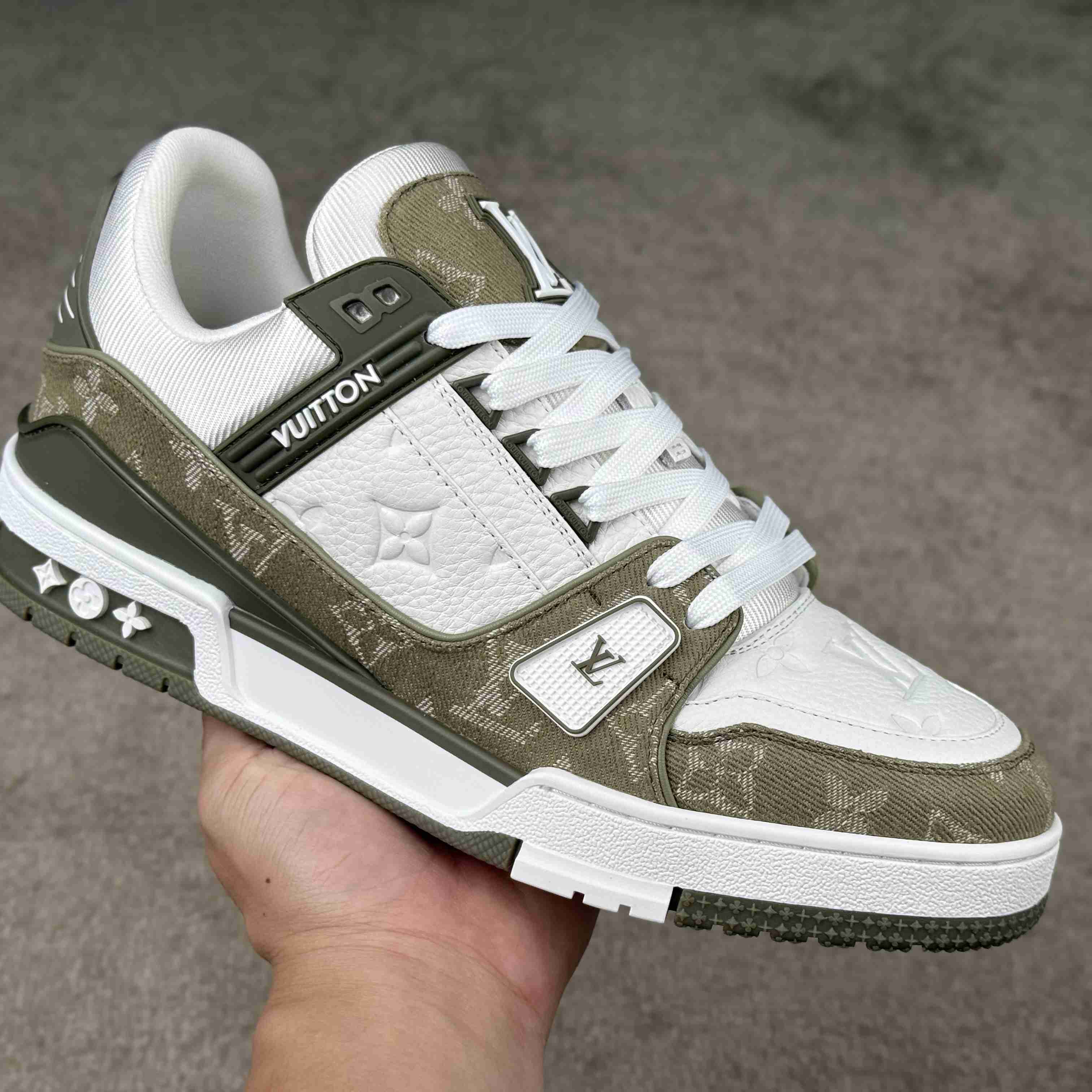 Louis Vuitton LV Trainer Sneaker   1AILAR - EUR FASHION