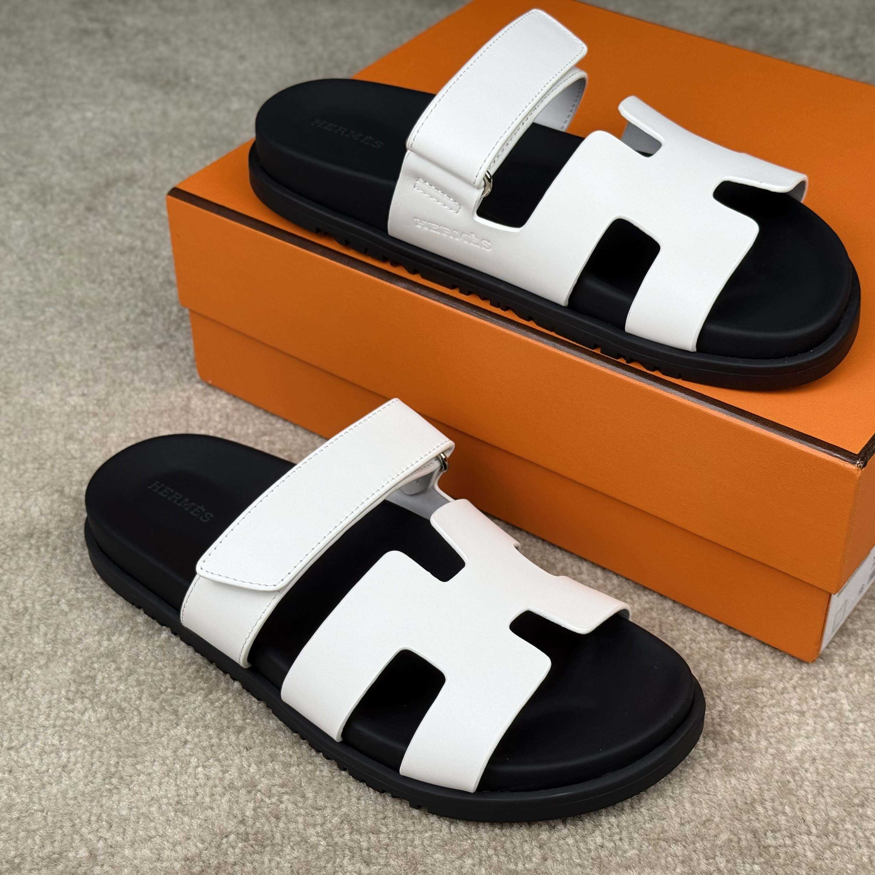 Hermes Chypre Sandal - EUR FASHION