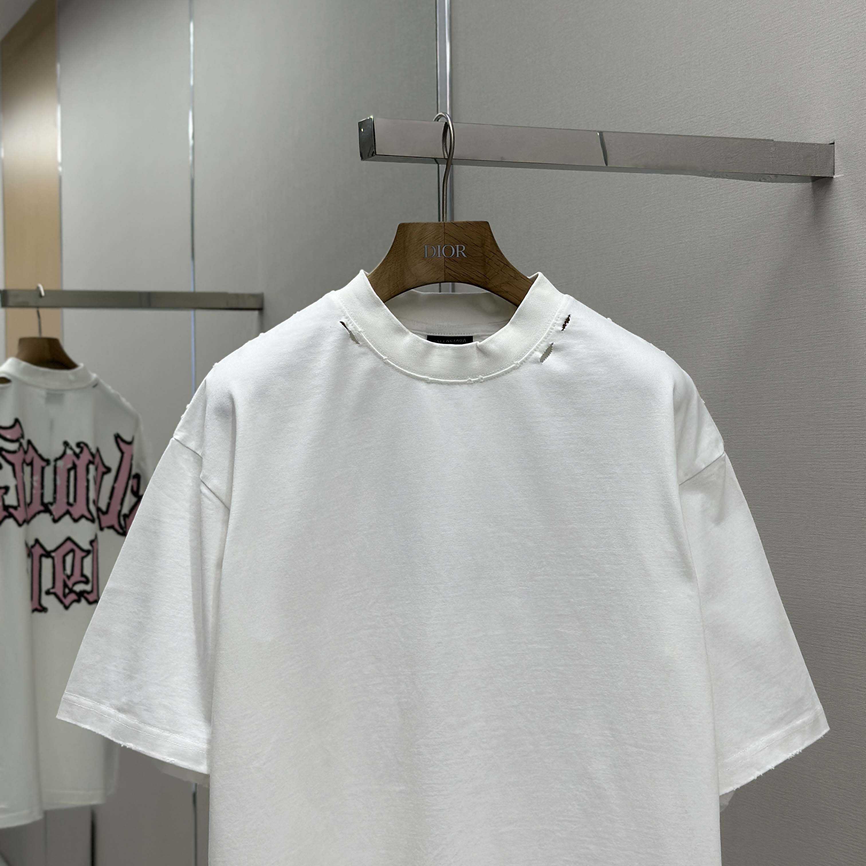 Balenciaga Blackletter Script Oversized T Shirt - EUR FASHION