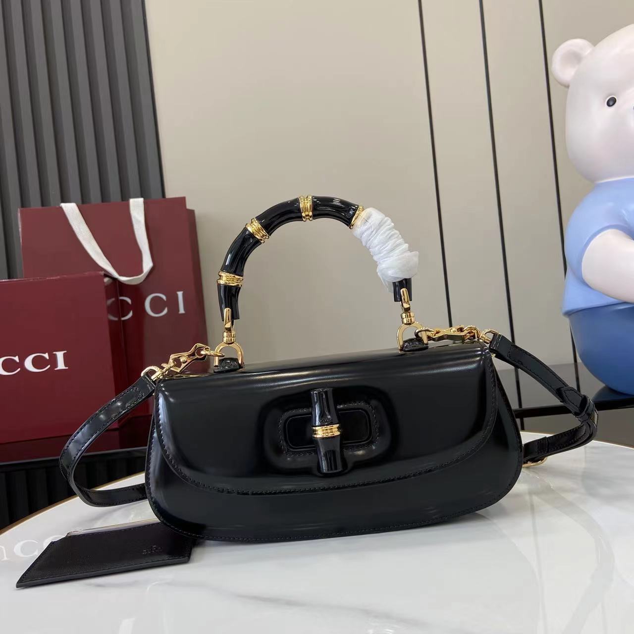 Gucci Bamboo DIva Medium Bag - EUR FASHION