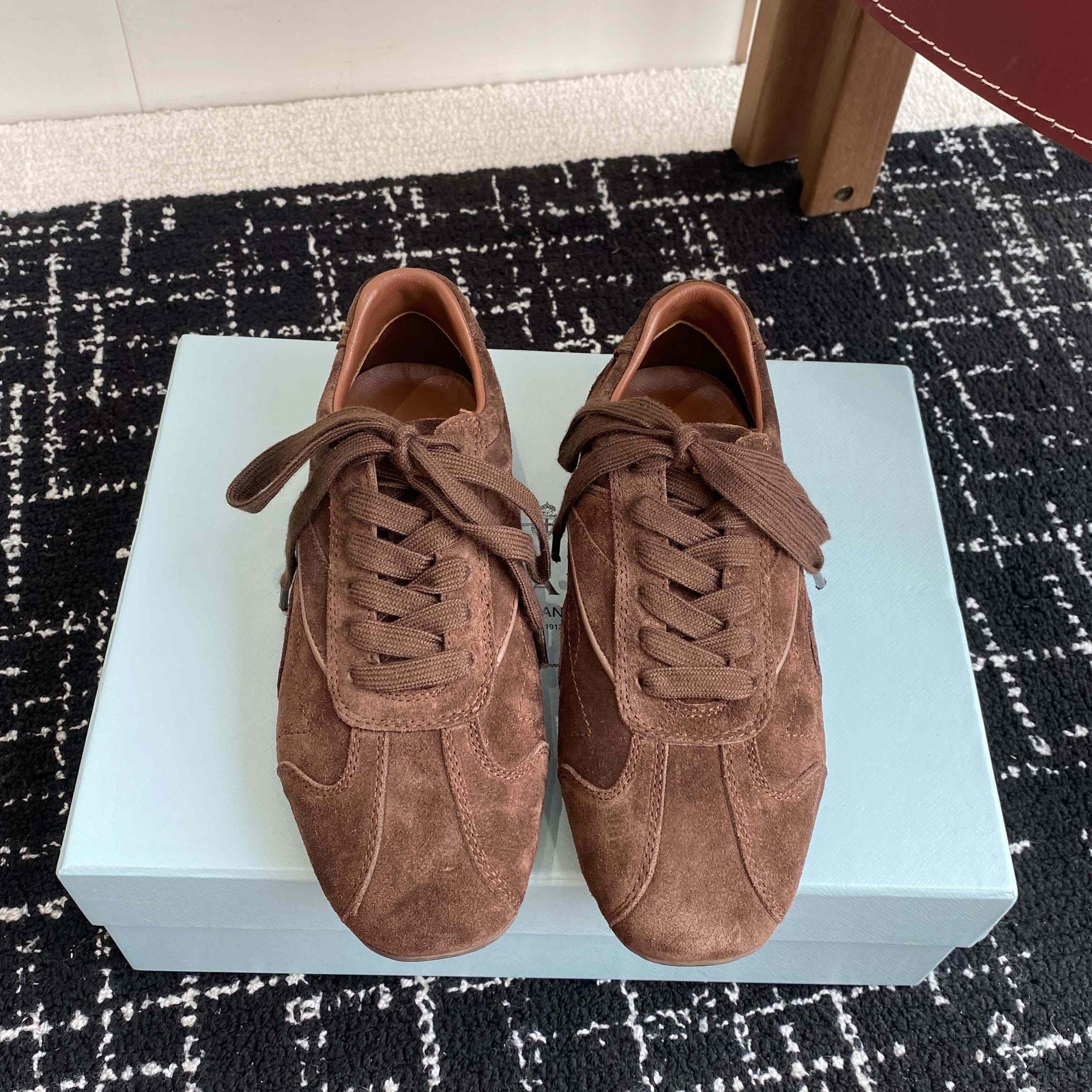 Prada Montecarlo Re-Edition 2005 Suede Sneakers - EUR FASHION