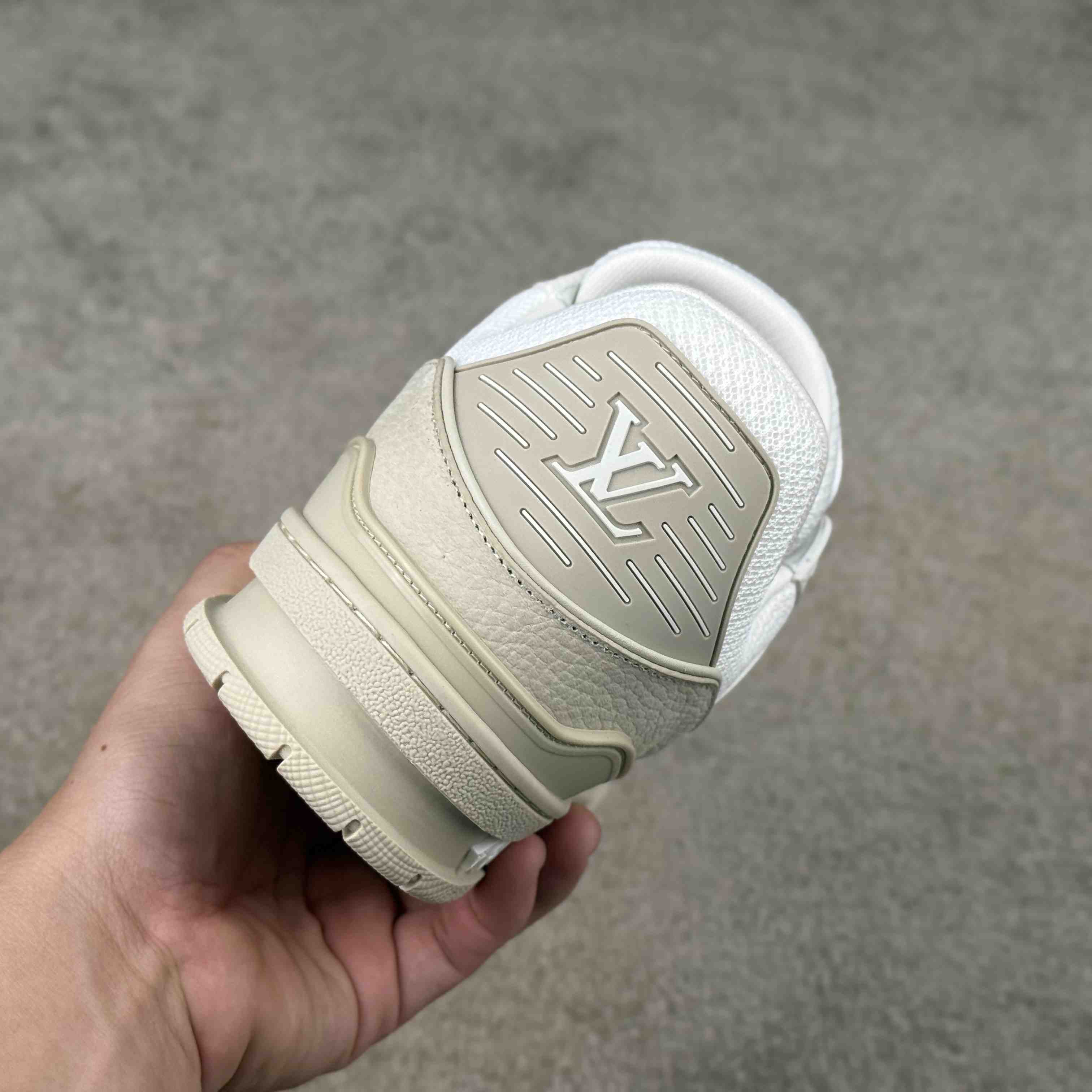 Louis Vuitton LV Trainer Sneaker   1AHTM5 - EUR FASHION