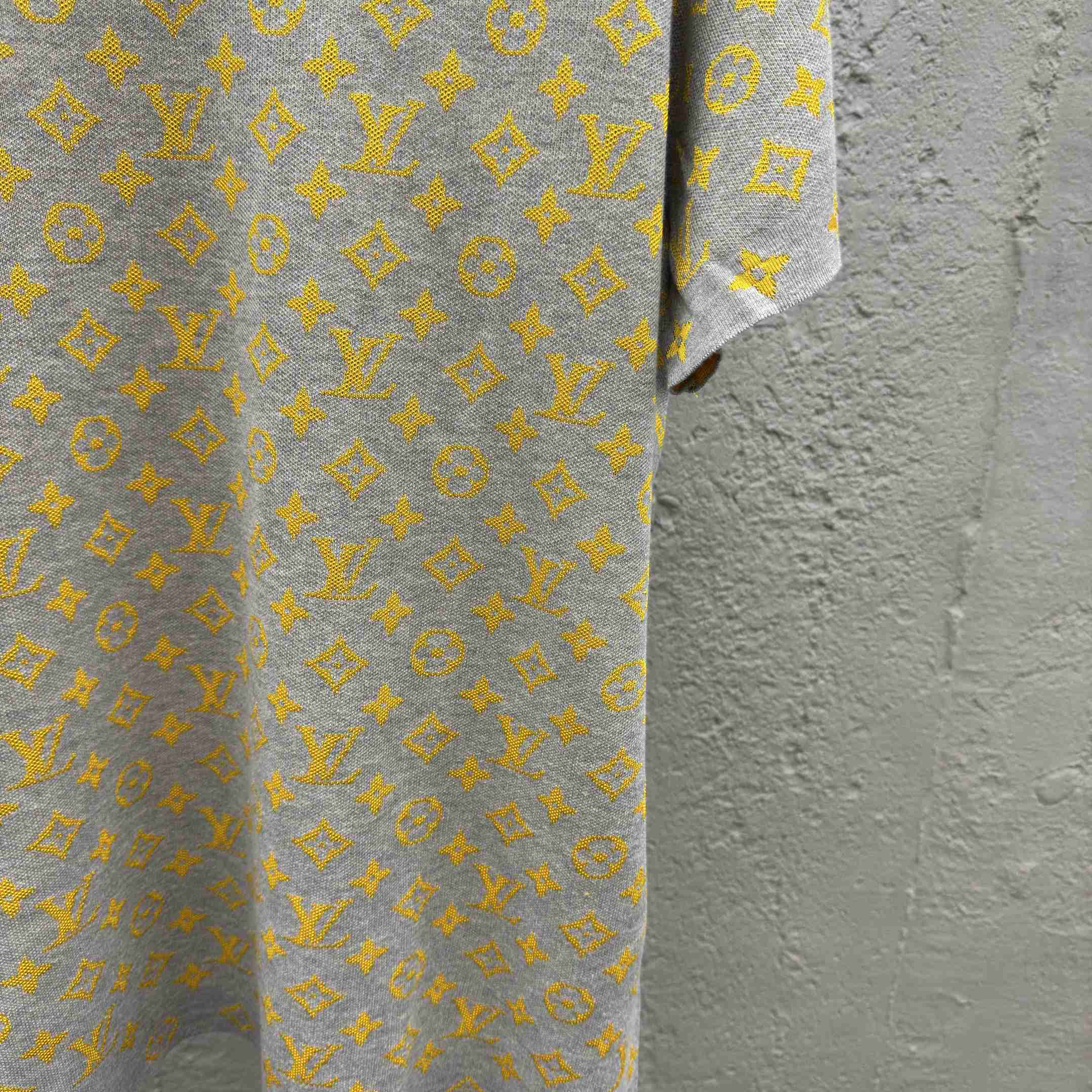 Louis Vuitton Monogram Short-Sleeved Crewneck   1AHVPD - EUR FASHION
