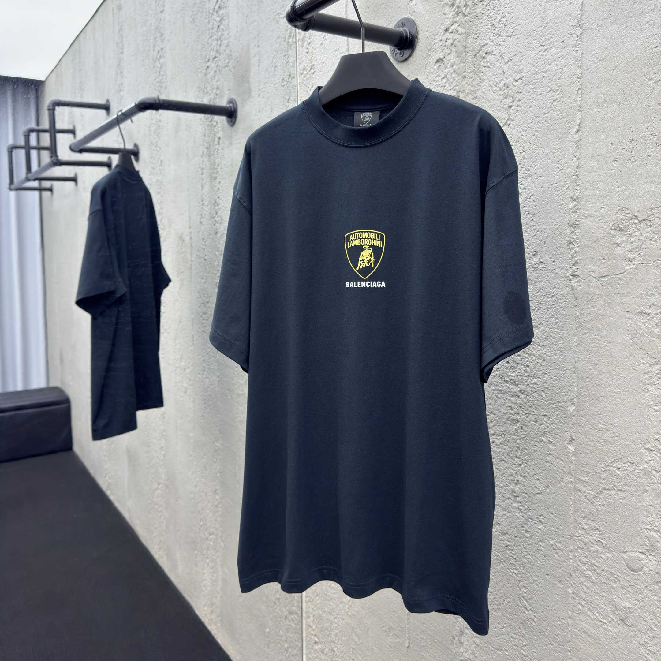 Balenciaga I Automobili Lamborghini Oversized T-Shirt inFaded Black  - EUR FASHION