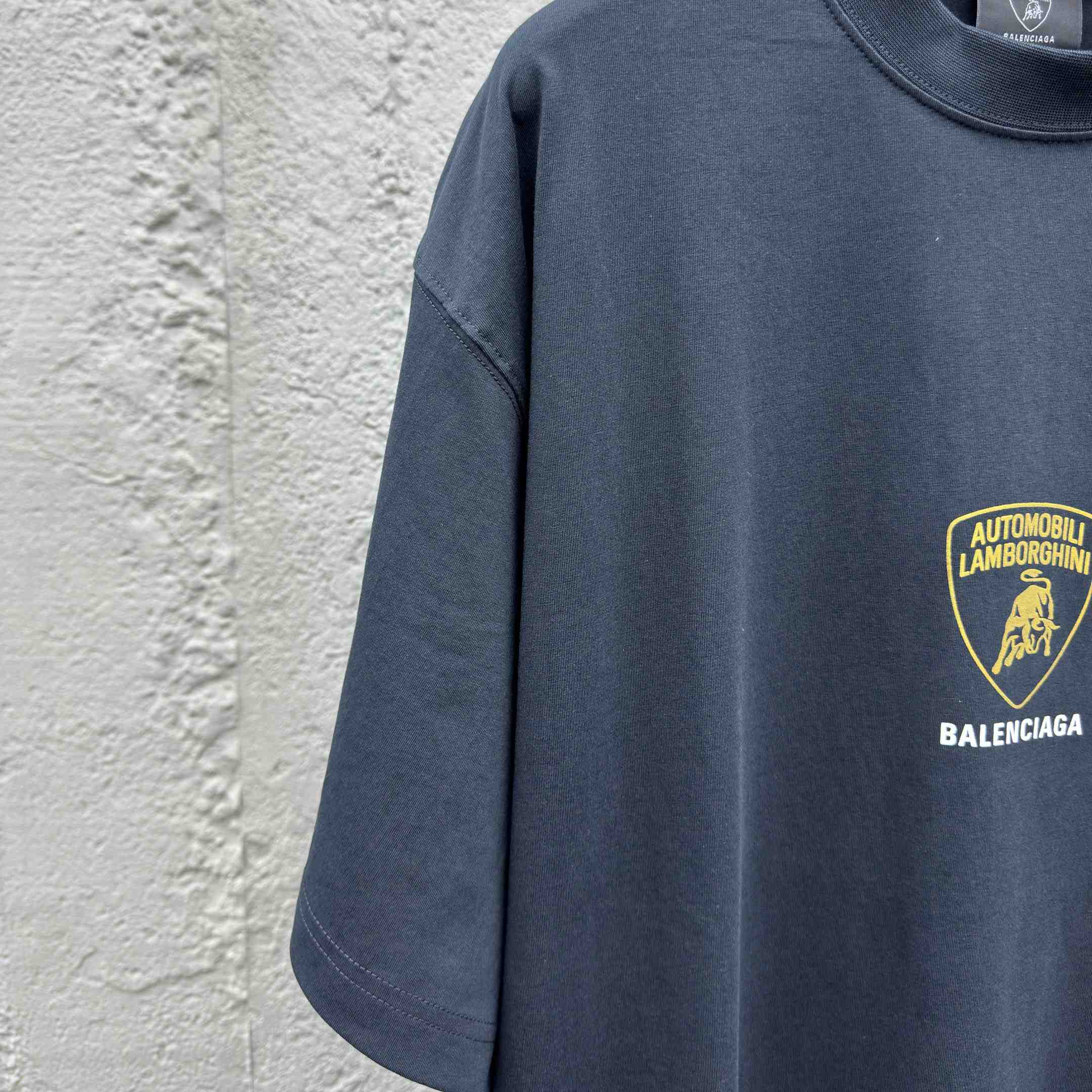 Balenciaga I Automobili Lamborghini Oversized T-Shirt inFaded Black  - EUR FASHION
