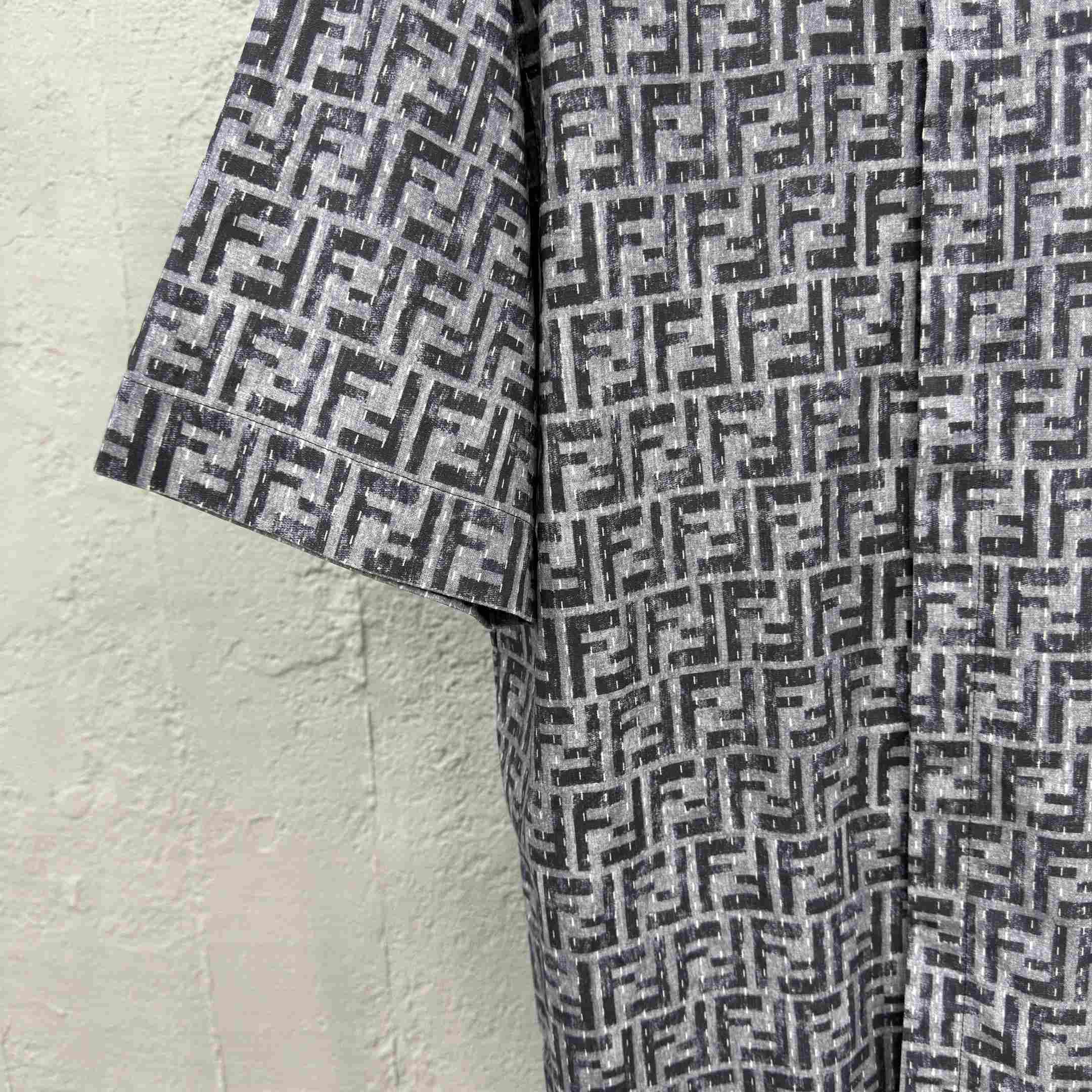 Fendi Jeans Shirt - EUR FASHION