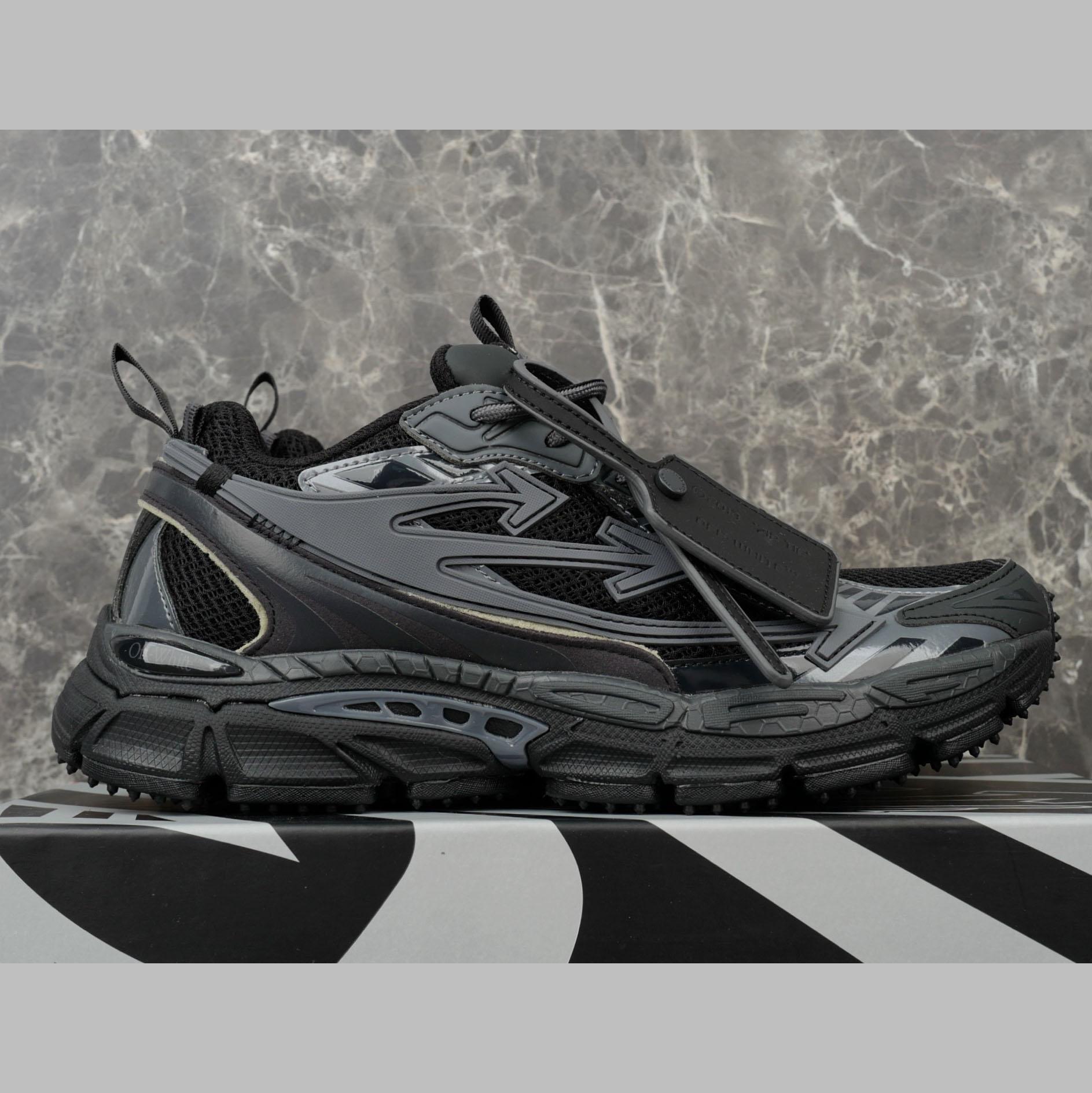 Off-White Full Black Be Right Back - EUR FASHION