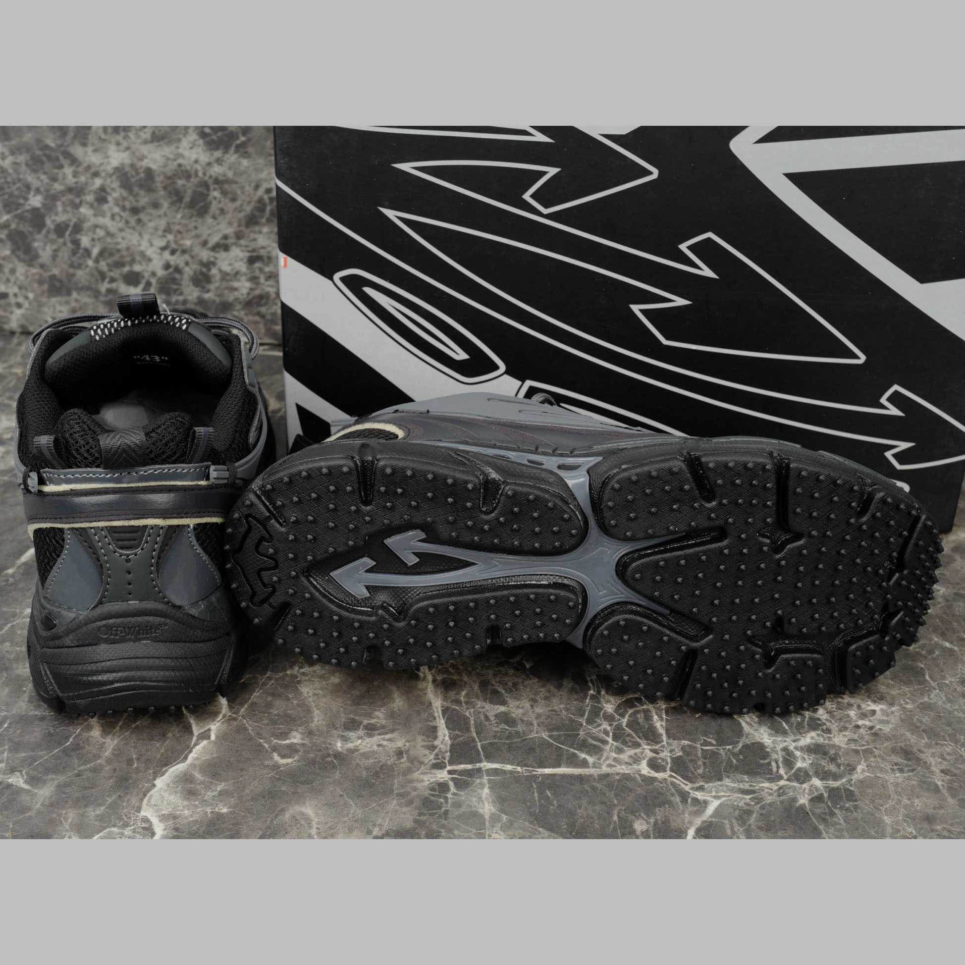 Off-White Full Black Be Right Back - EUR FASHION