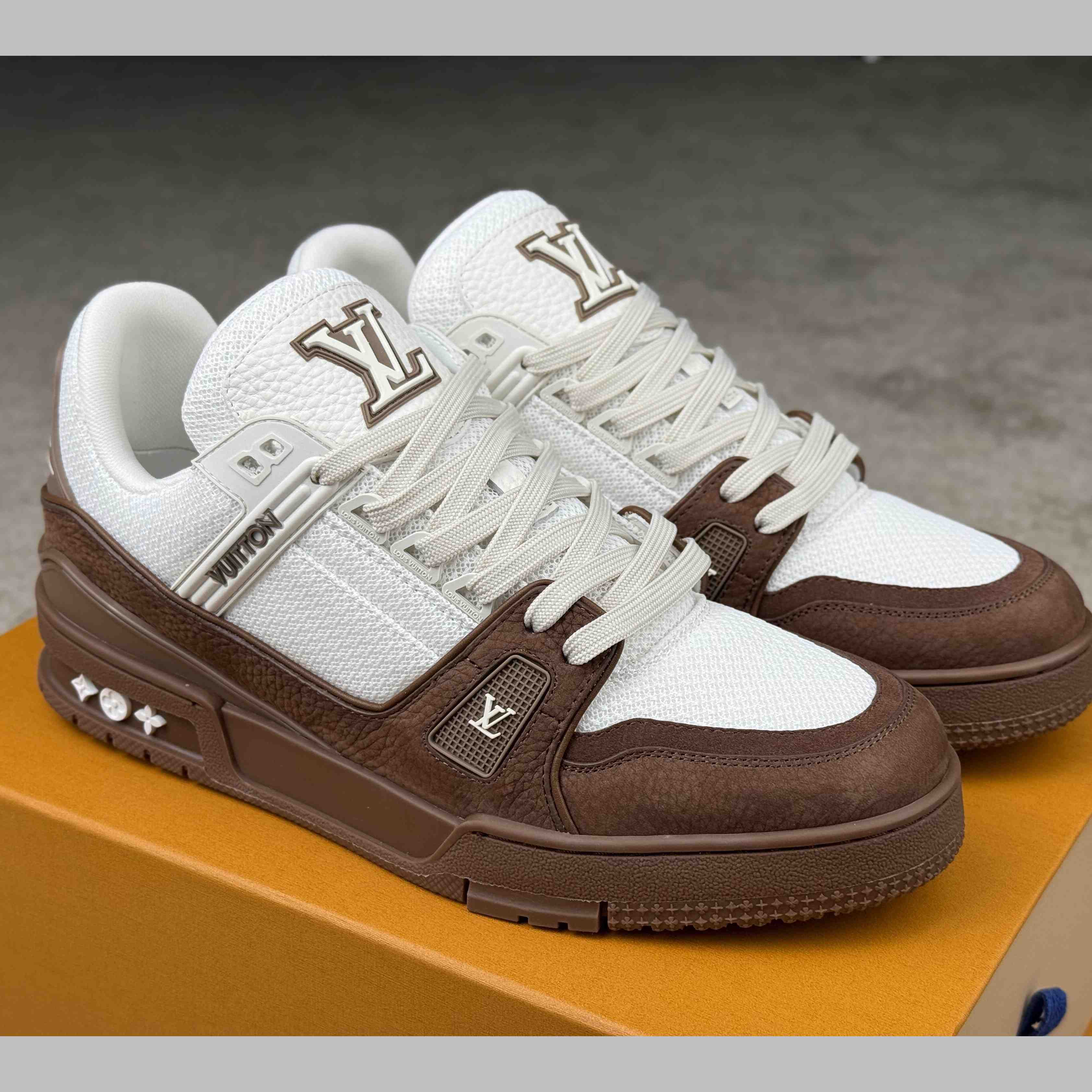 Louis Vuitton LV Trainer Sneaker   1AHTLL - EUR FASHION