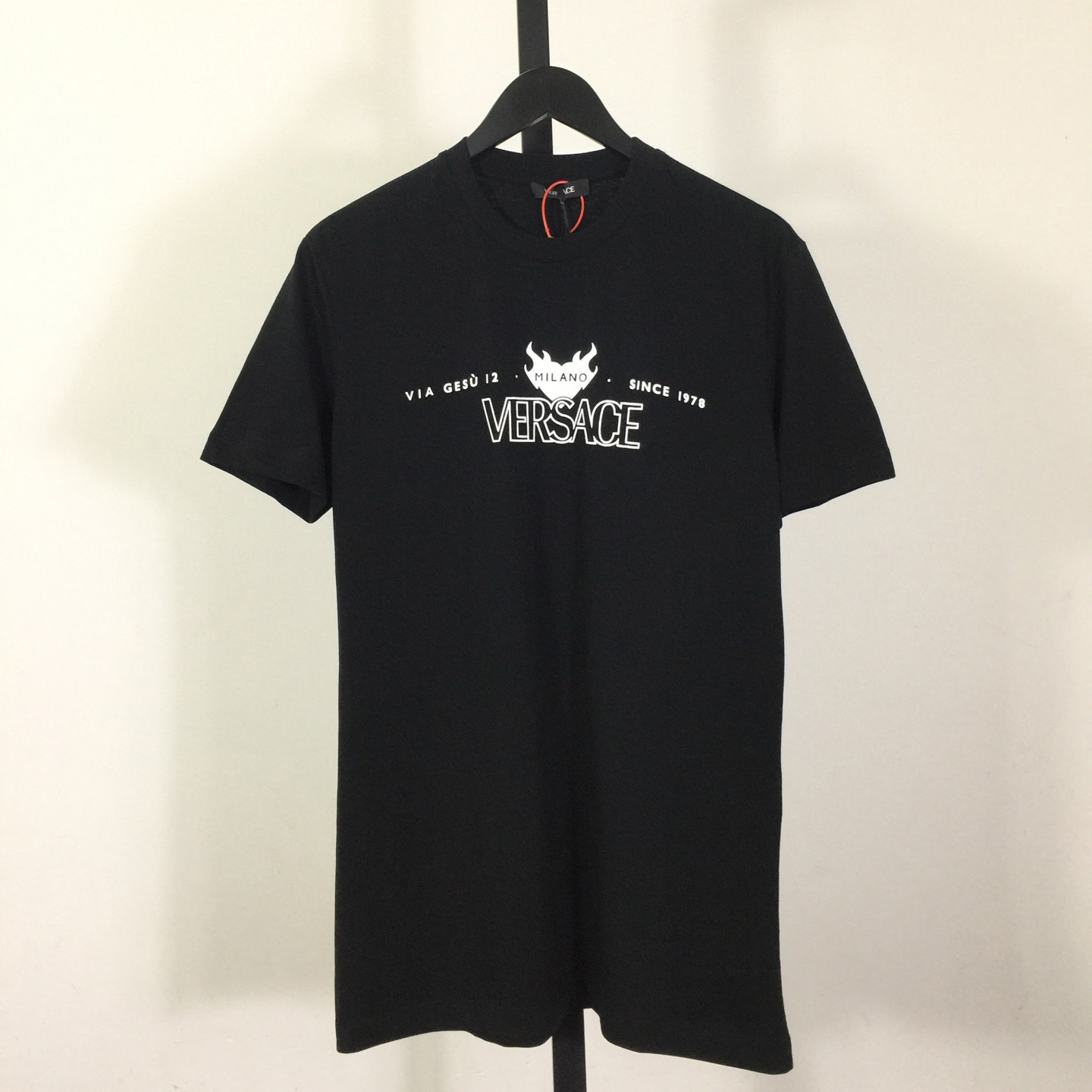 Versace Logo T-shirt - EUR FASHION