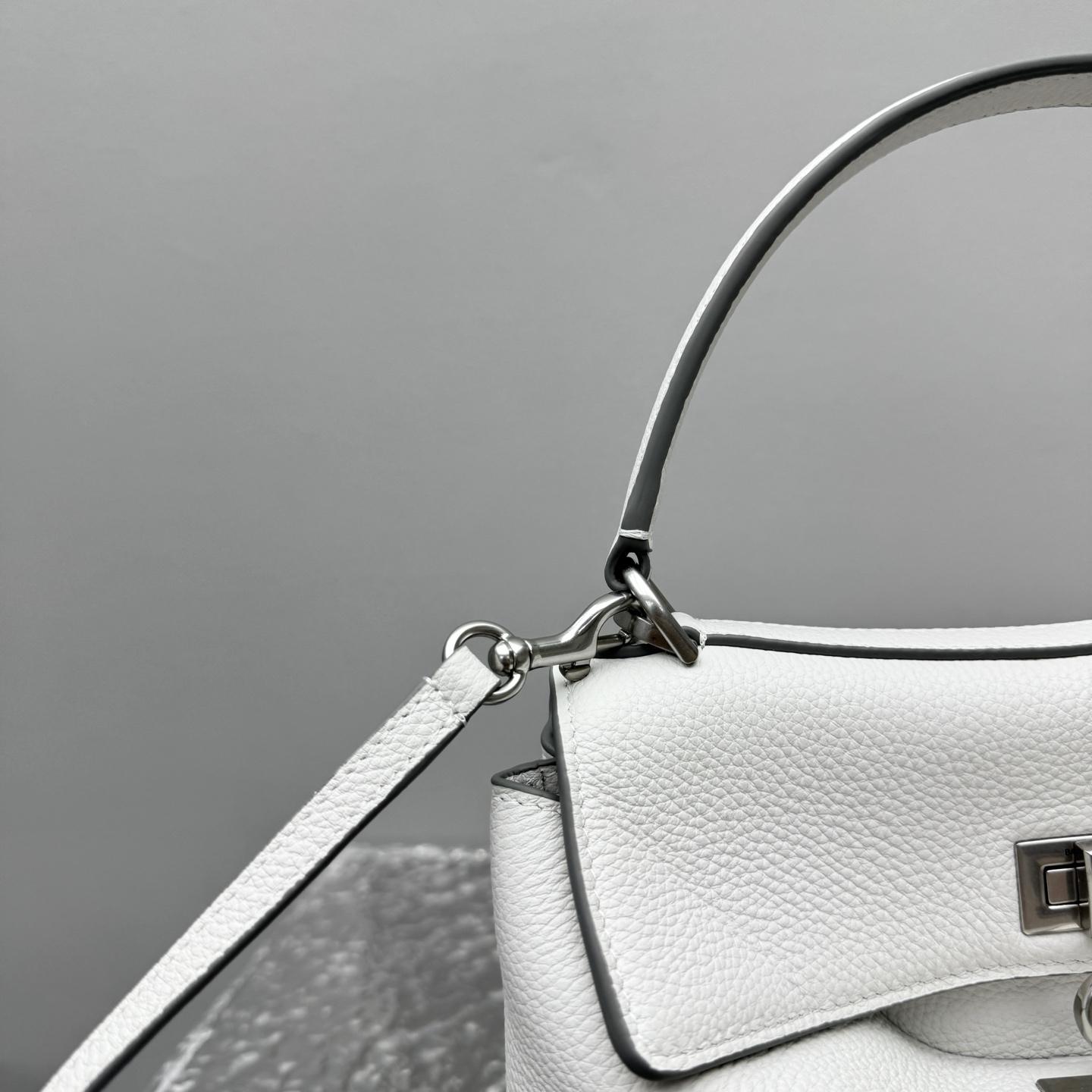 Balenciaga Rodeo Handbag Mini In White - EUR FASHION