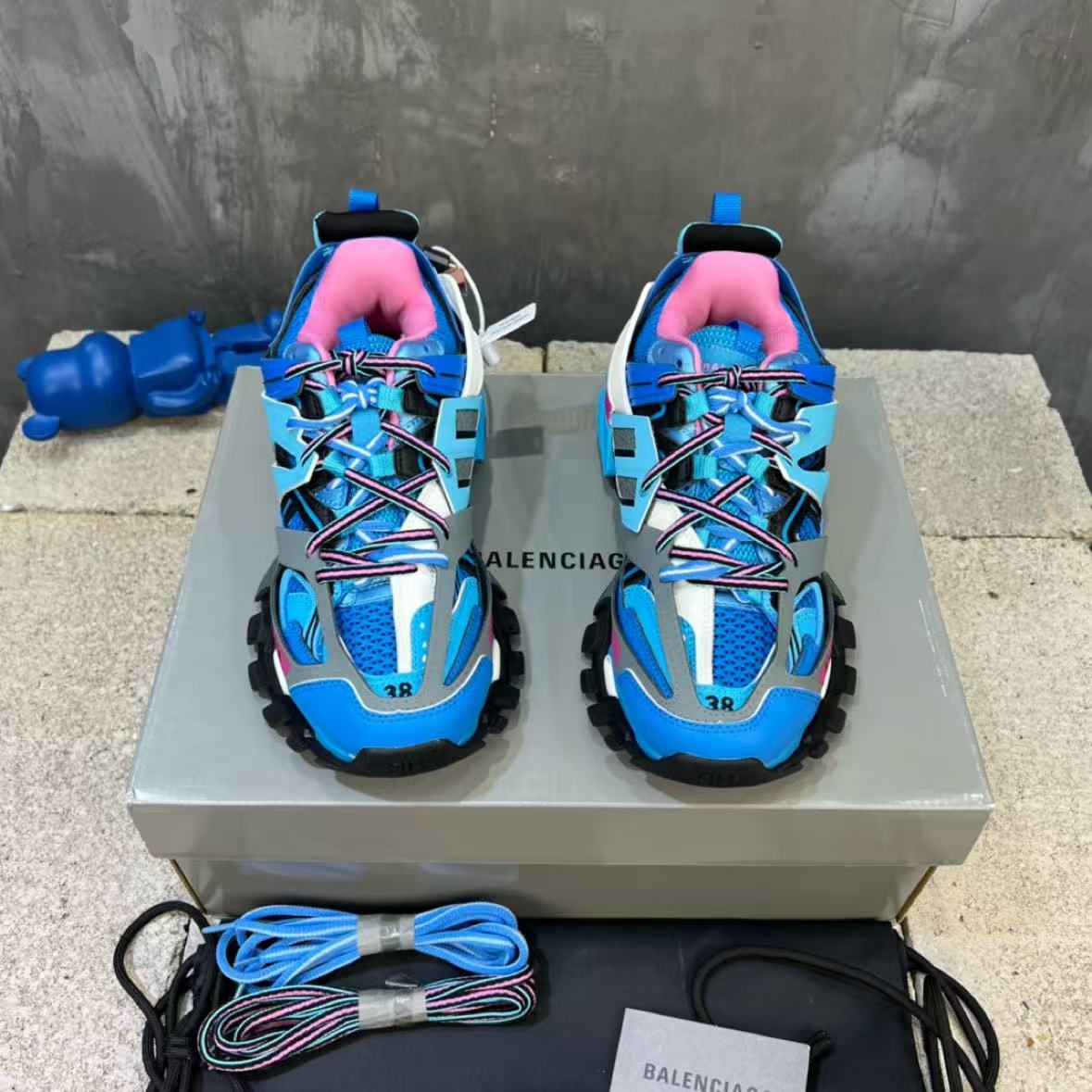 Balenciaga Track Sneakers - EUR FASHION