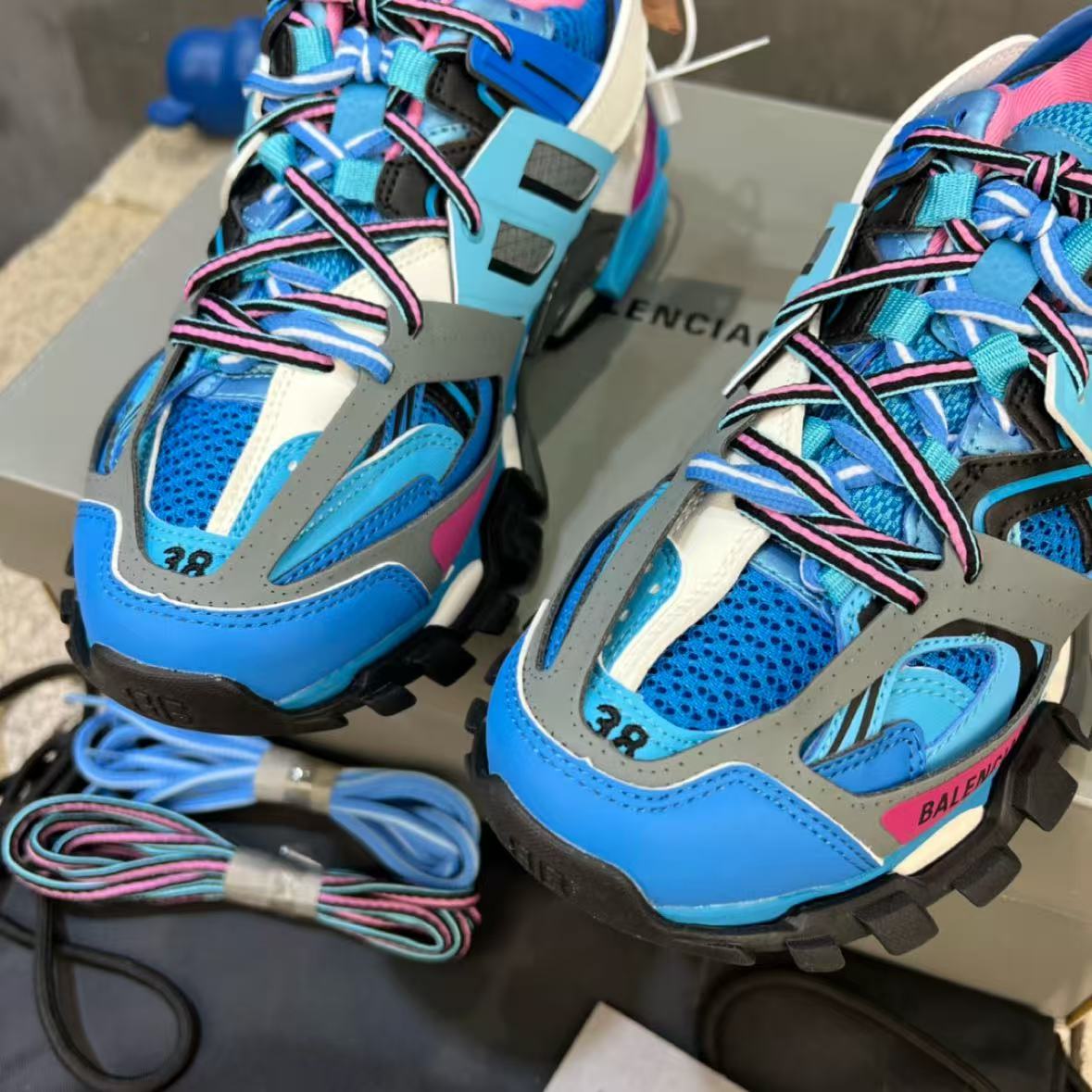 Balenciaga Track Sneakers - EUR FASHION