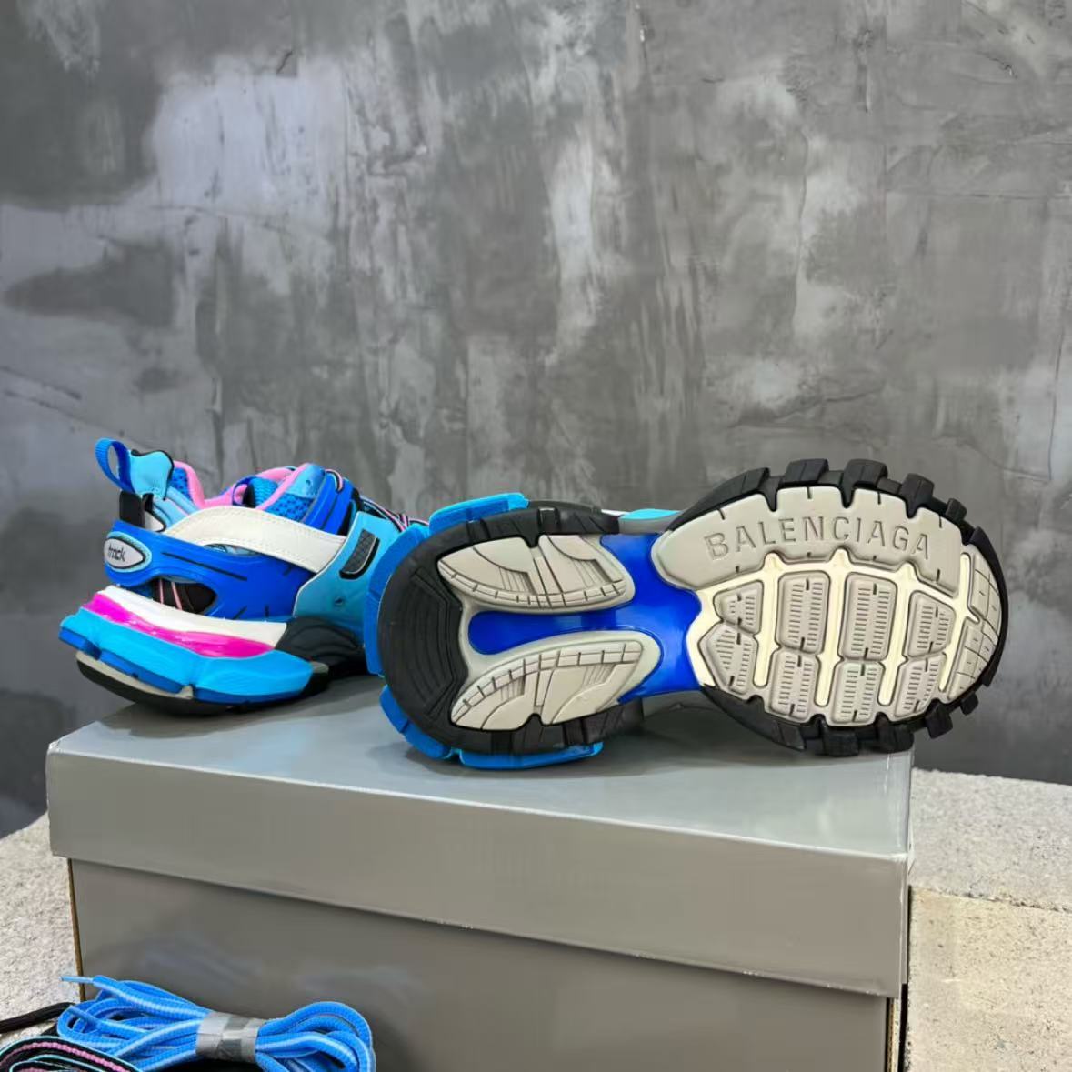 Balenciaga Track Sneakers - EUR FASHION