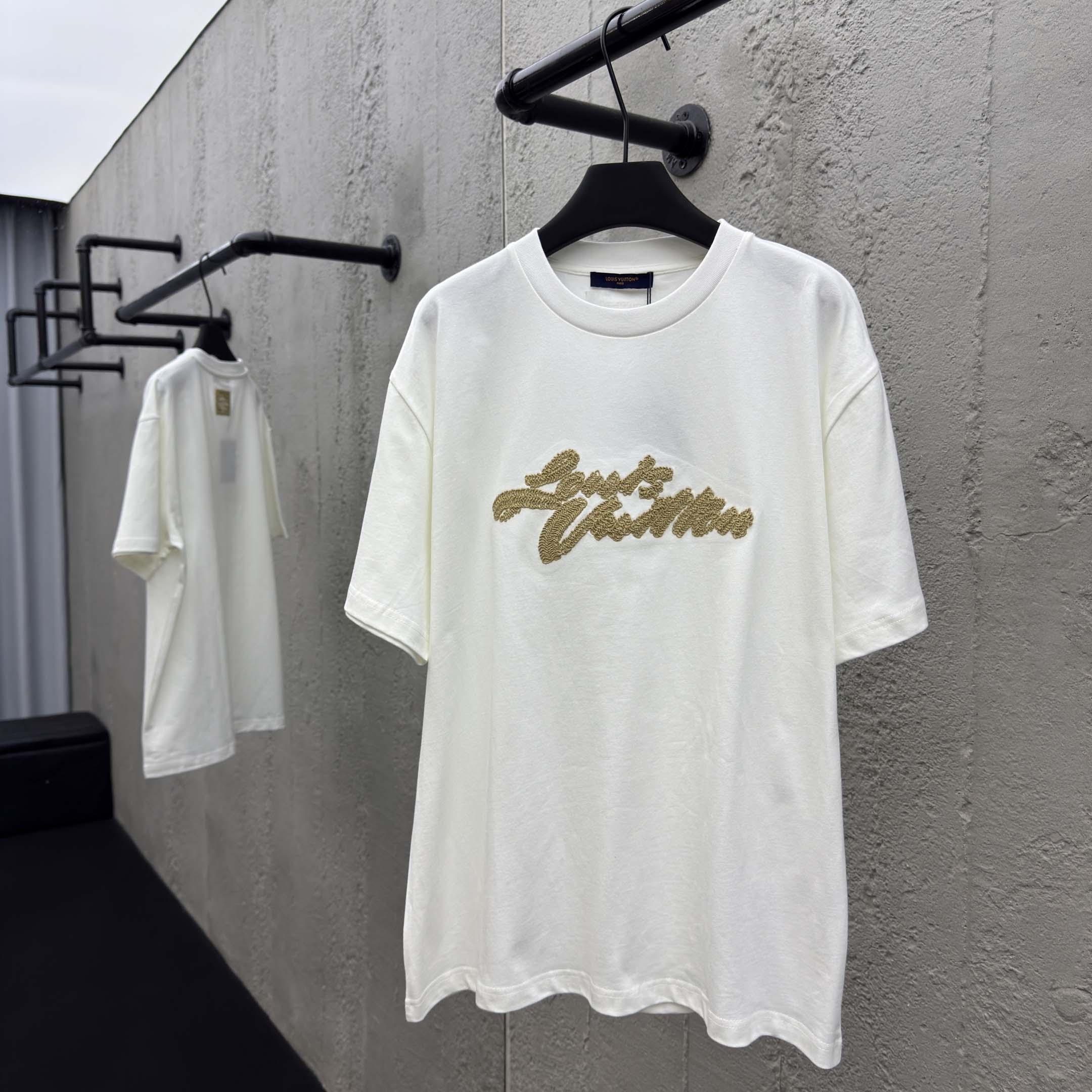 Louis Vuitton Embroidered Signature T-Shirt   1AHW84 - EUR FASHION