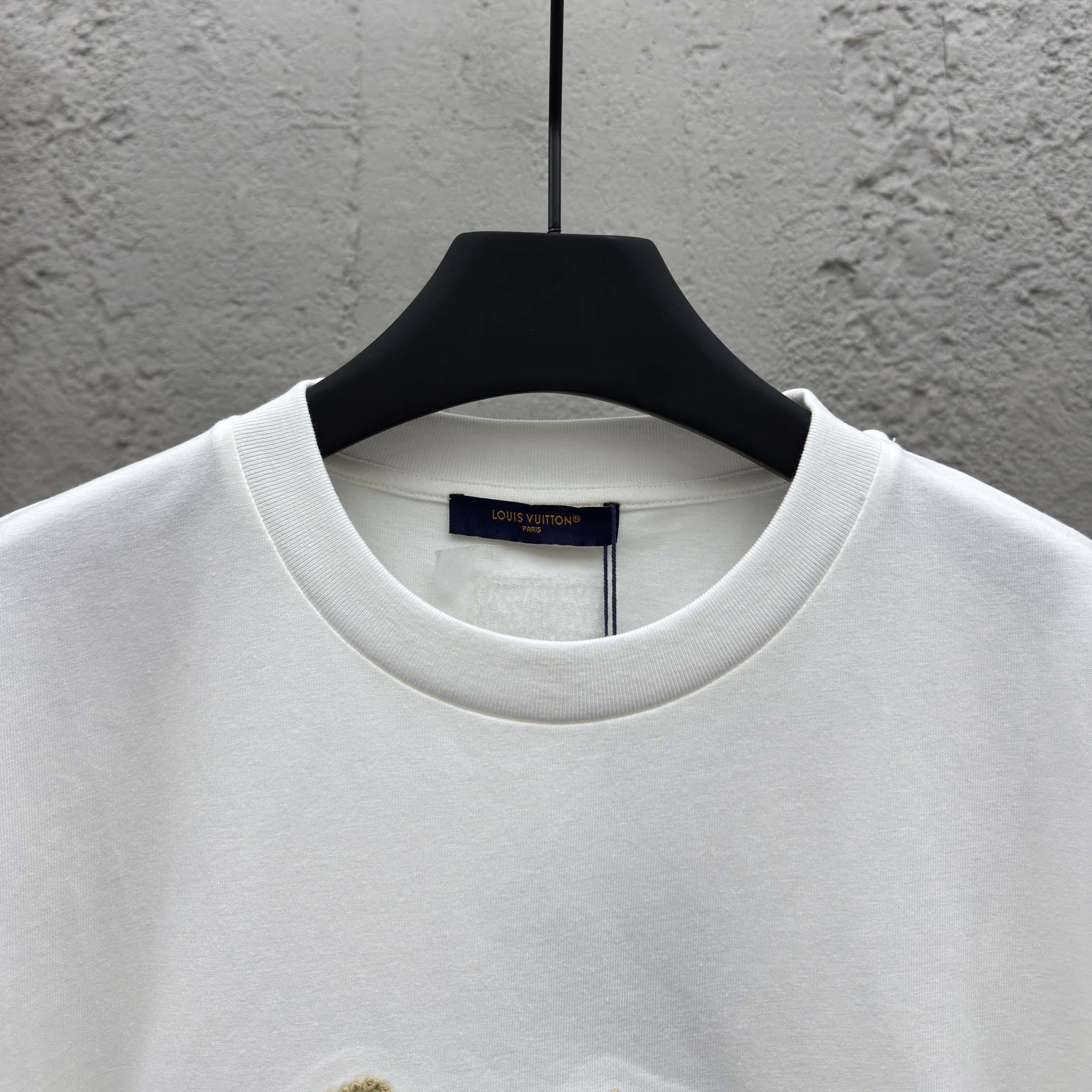 Louis Vuitton Embroidered Signature T-Shirt   1AHW84 - EUR FASHION