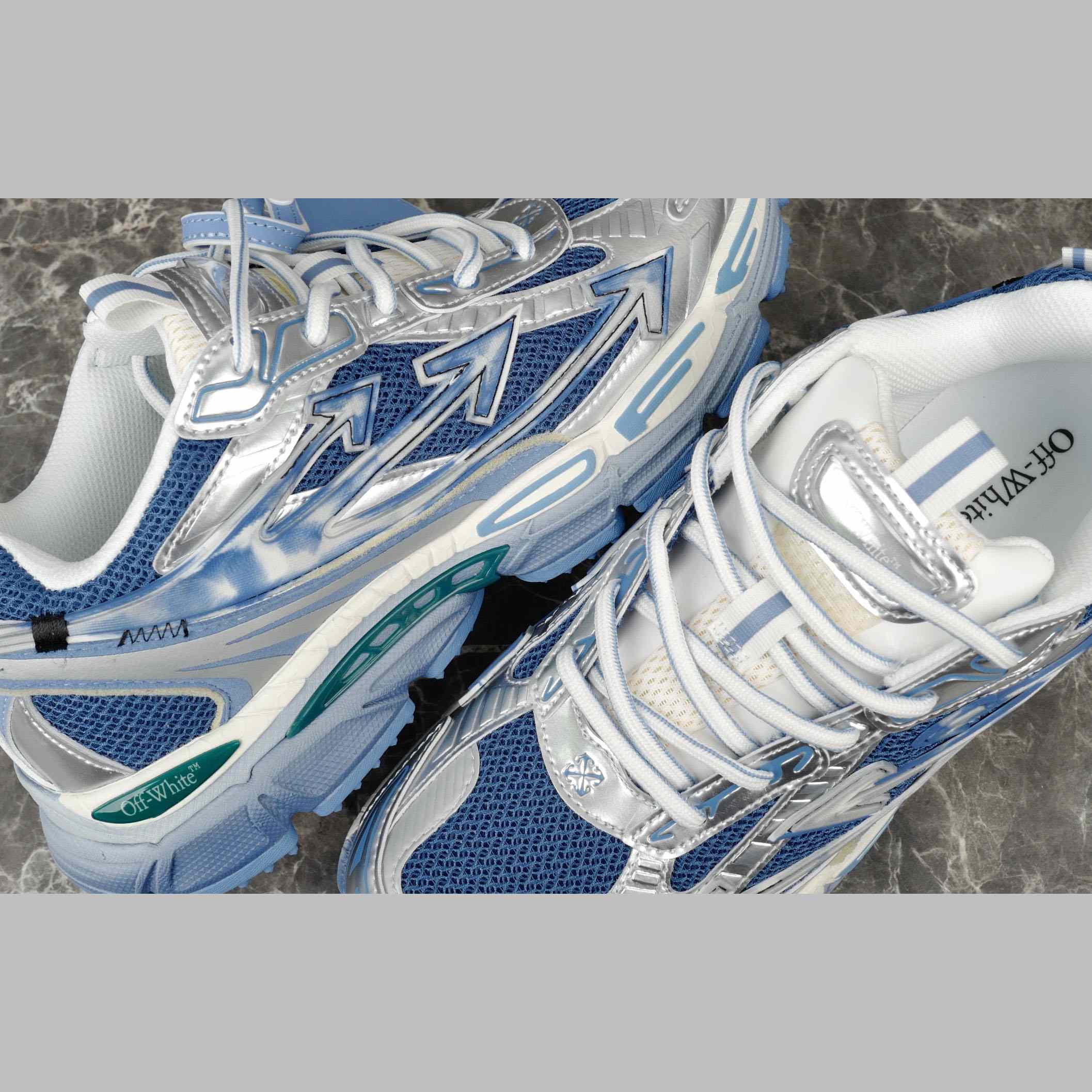 Off-White Silver/Blue Be Right Back - EUR FASHION