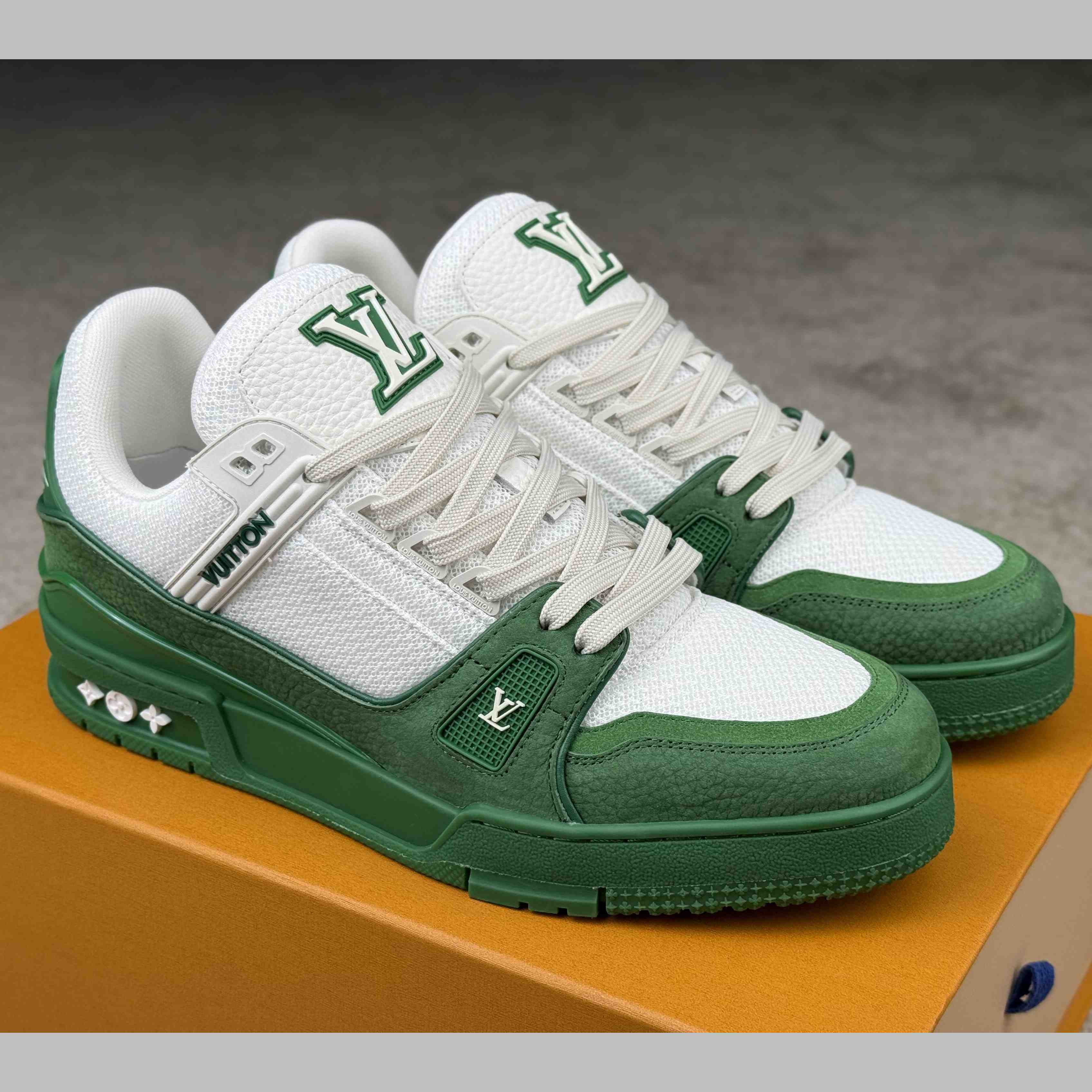 Louis Vuitton LV Trainer Sneaker   1AHTL1 - EUR FASHION