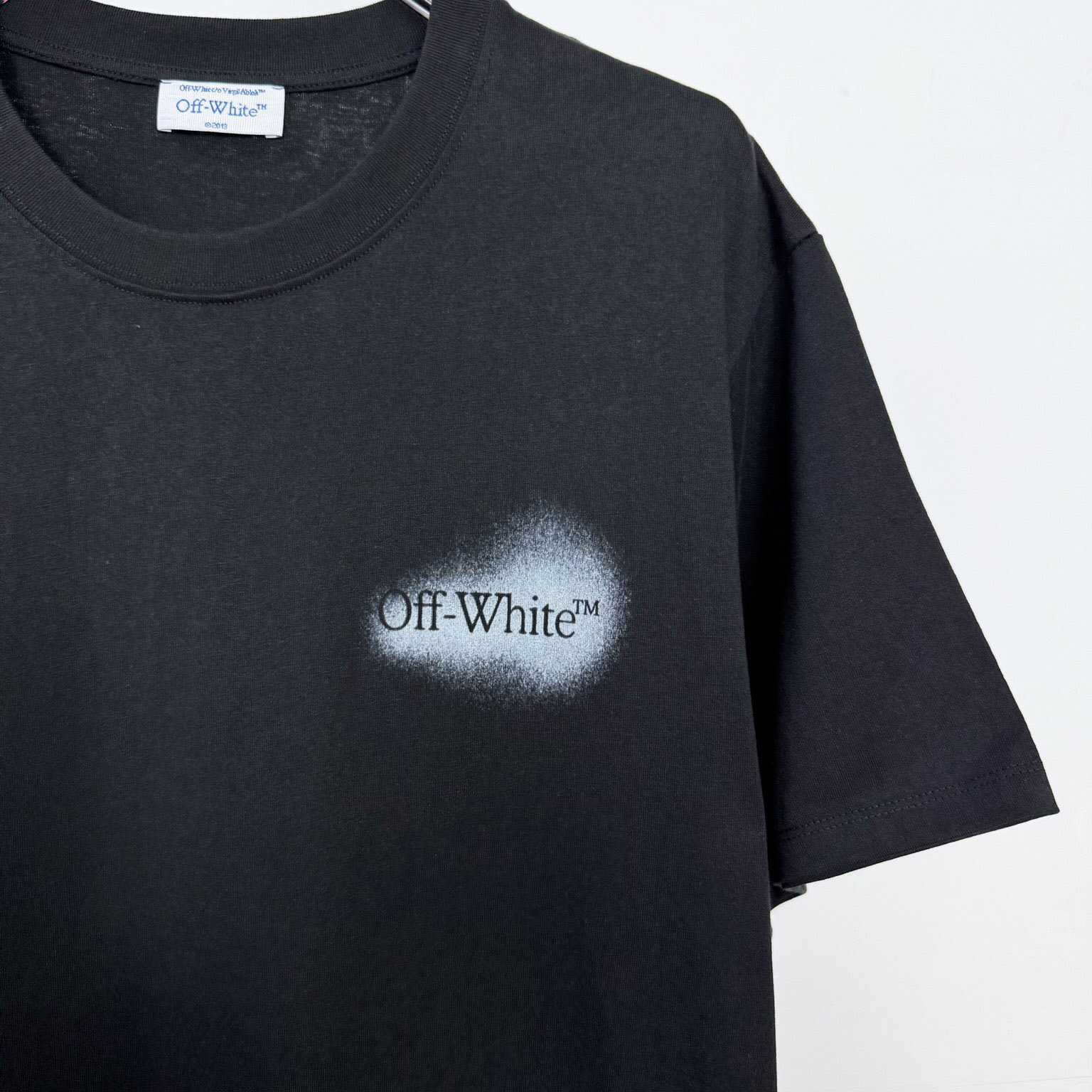 Off-White Spray Arrow T-Shirt - EUR FASHION