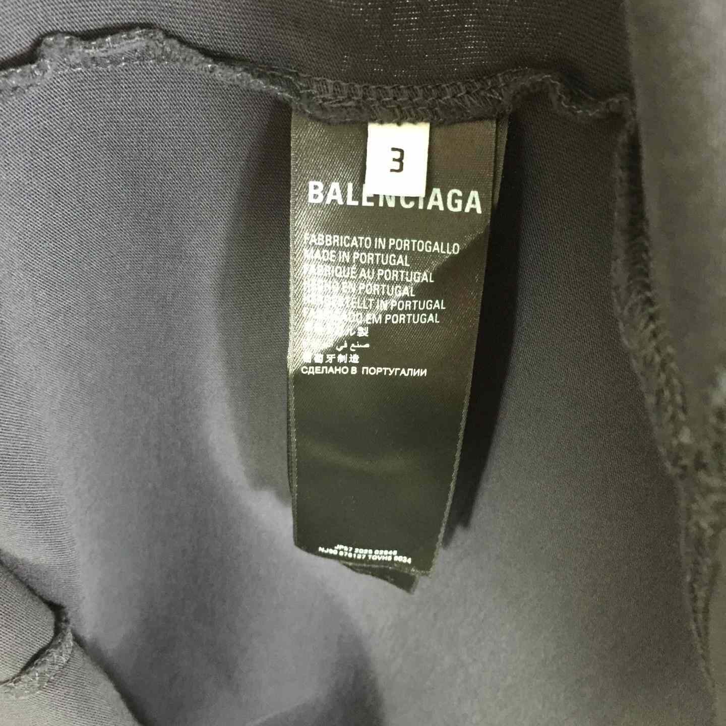 Balenciaga Uniform Merch Oversized T-Shirt In Faded Black dry Fleece - EUR FASHION