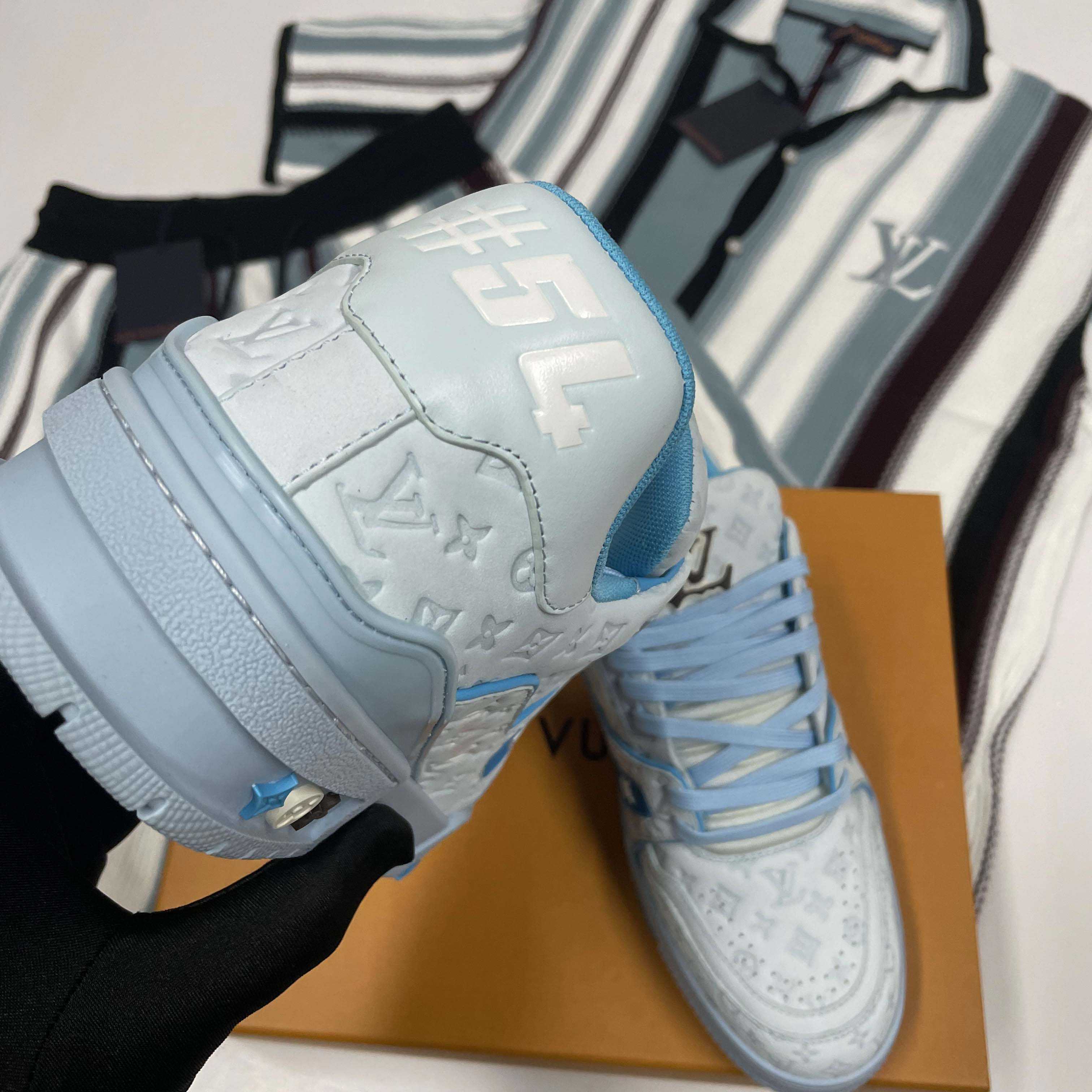 Louis Vuitton LV Trainer Sneaker      1ACXB1 - EUR FASHION