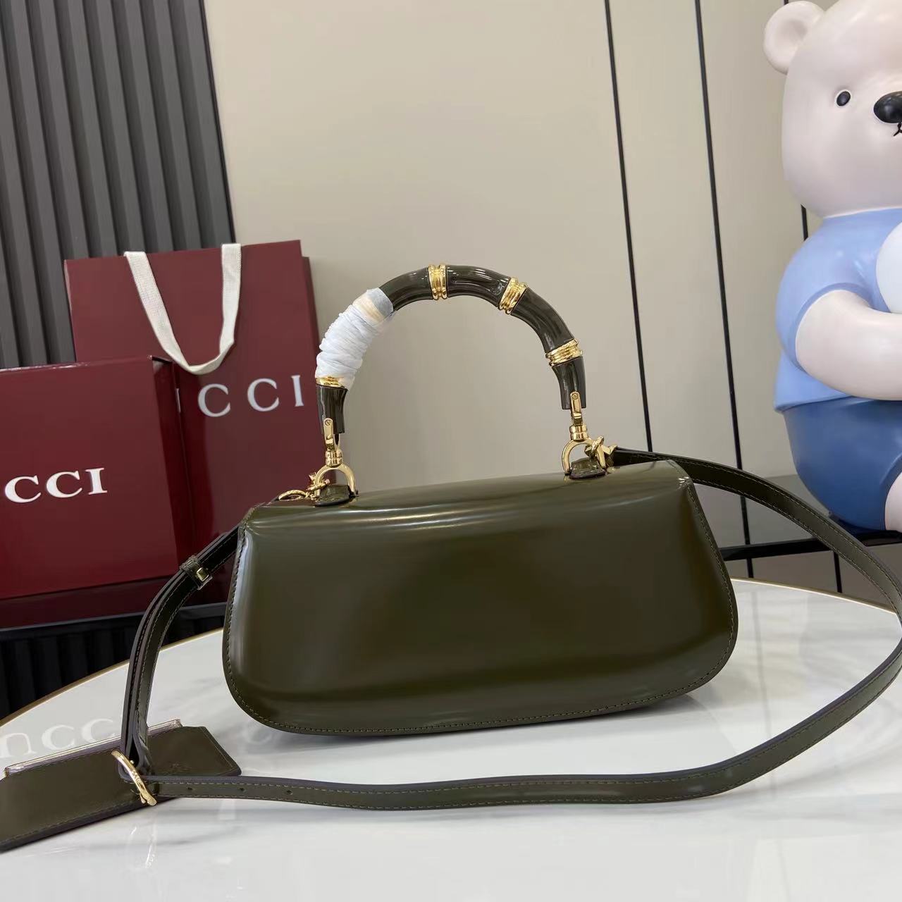 Gucci Bamboo DIva Medium Bag - EUR FASHION