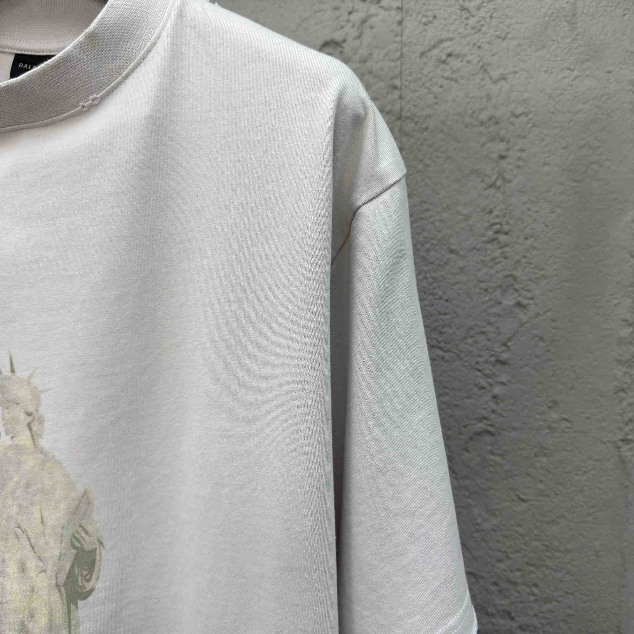 Balenciaga Paris Liberty T-Shirt Medium Fit In Off White Vintage Jersey - EUR FASHION