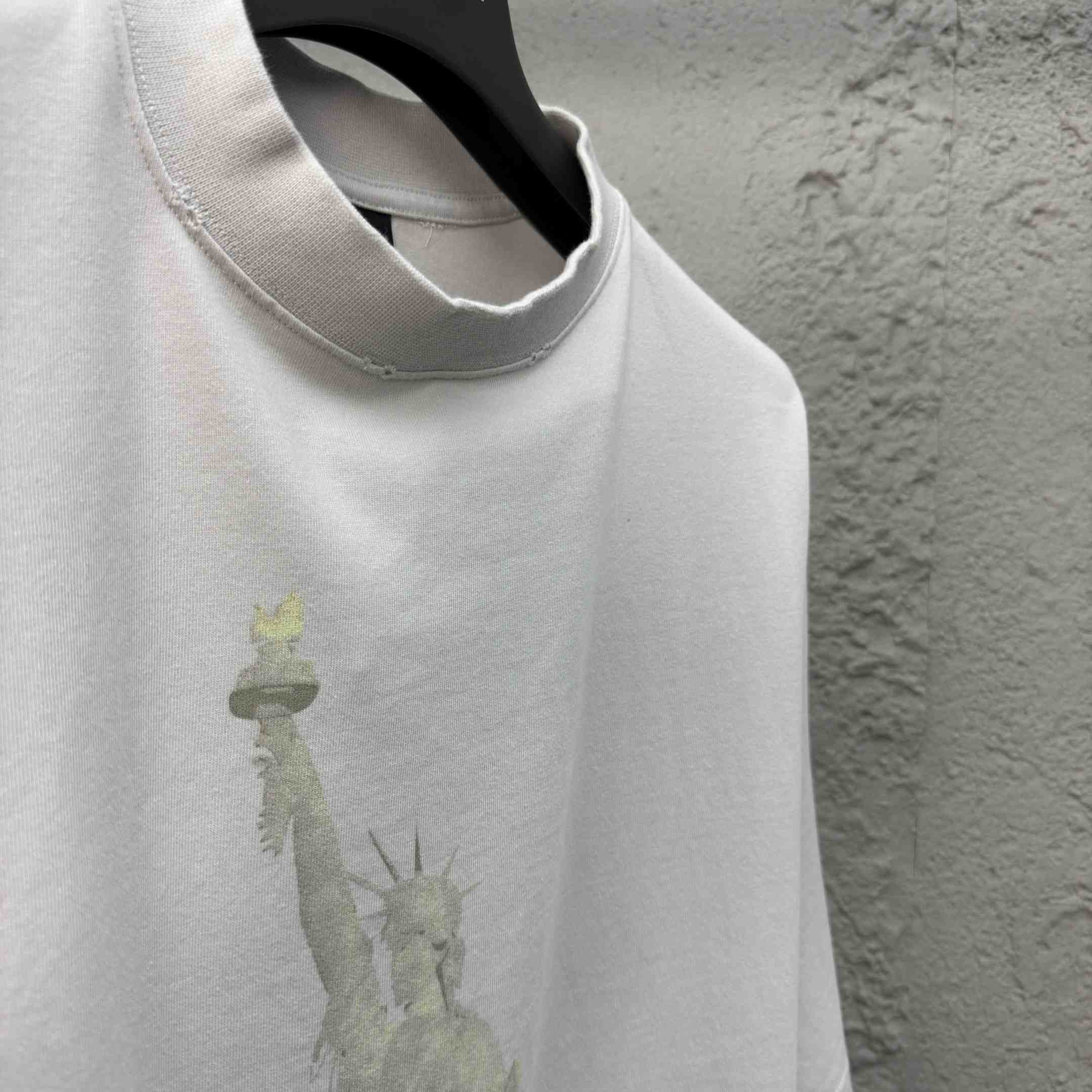 Balenciaga Paris Liberty T-Shirt Medium Fit In Off White Vintage Jersey - EUR FASHION