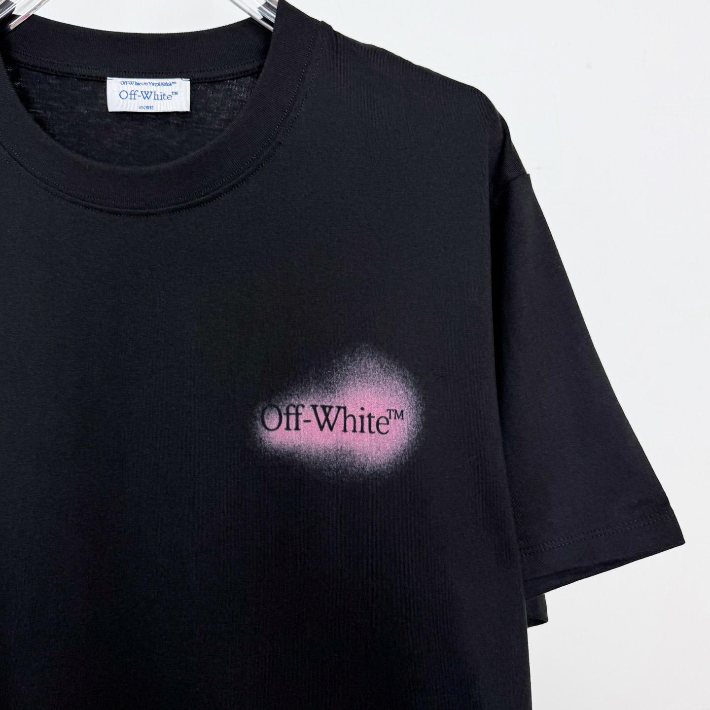 Off-White Spray Arrow T-Shirt - EUR FASHION