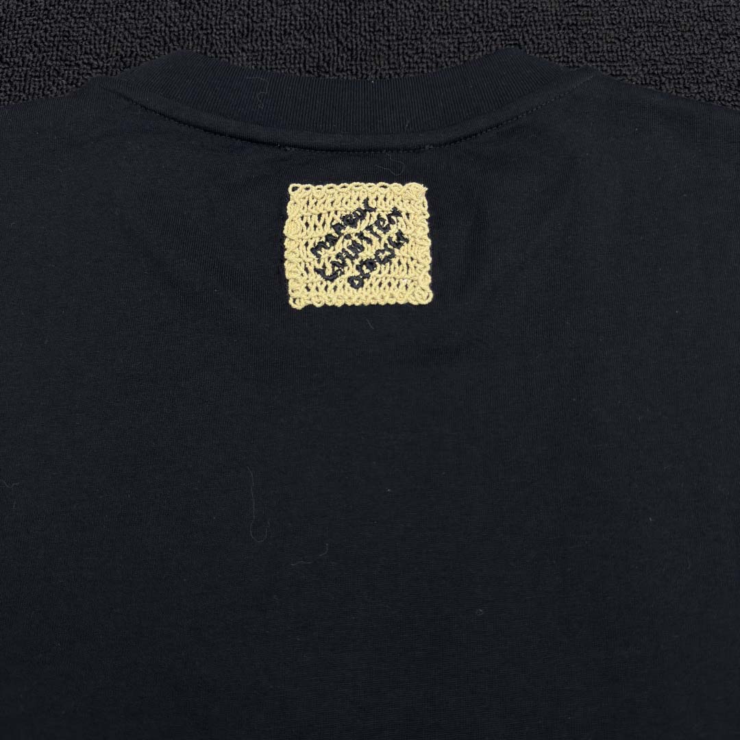 Louis Vuitton Embroidered Signature T-Shirt   1AHW92 - EUR FASHION