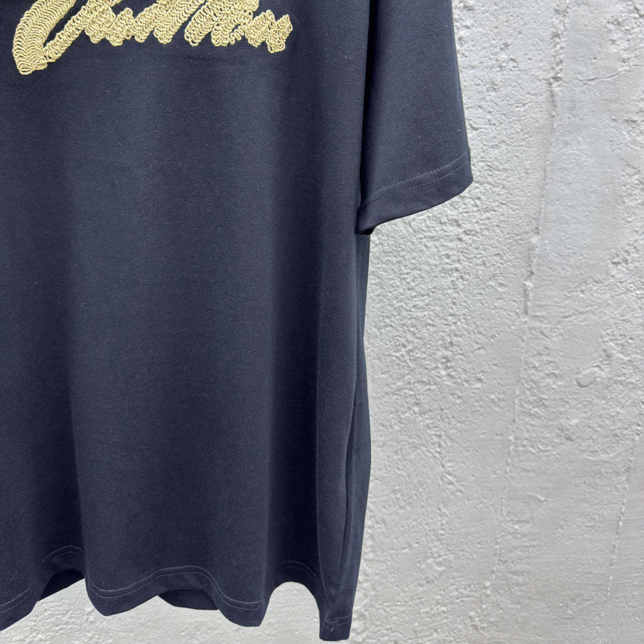 Louis Vuitton Embroidered Signature T-Shirt   1AHW92 - EUR FASHION