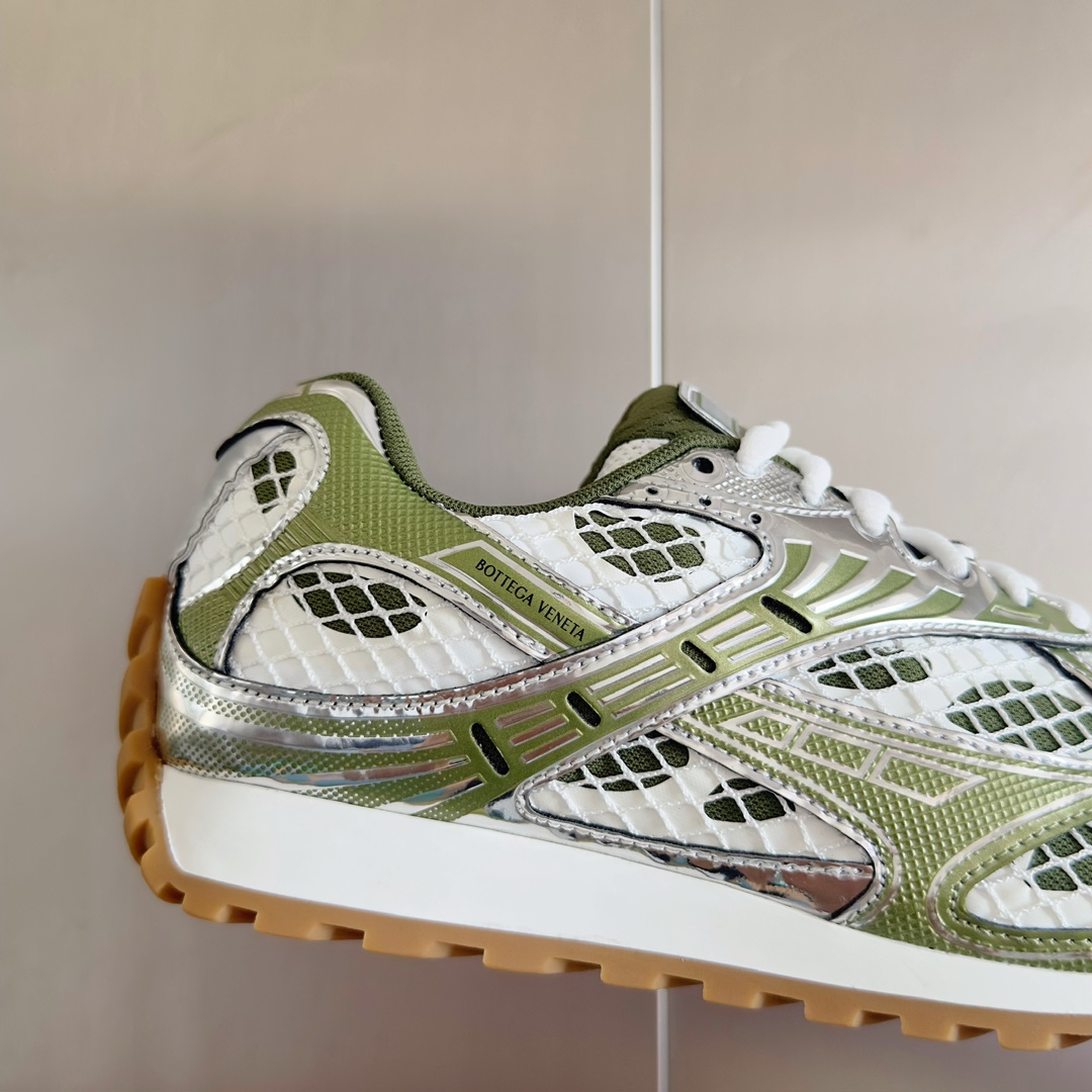 Bottega Veneta Orbit Sneaker XZ803  (50% Off Sale) - EUR FASHION