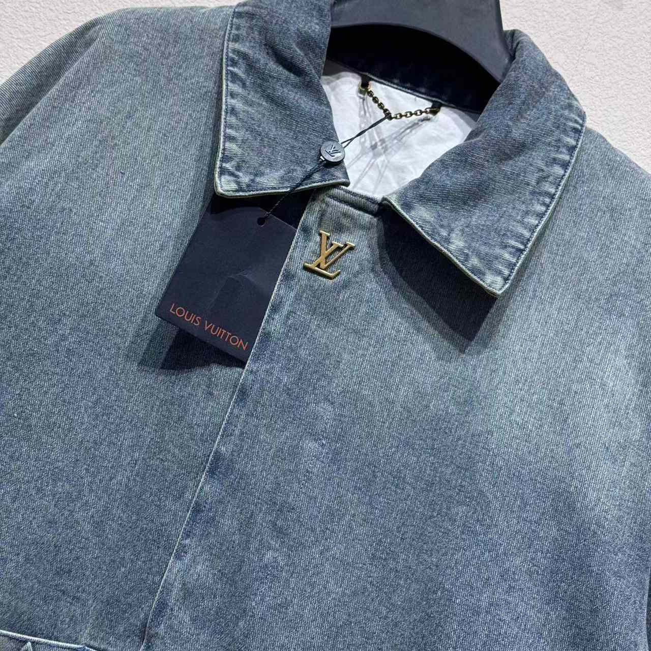 Louis Vuitton Upcycled Denim Canvas Jacket   1AGTEN - EUR FASHION