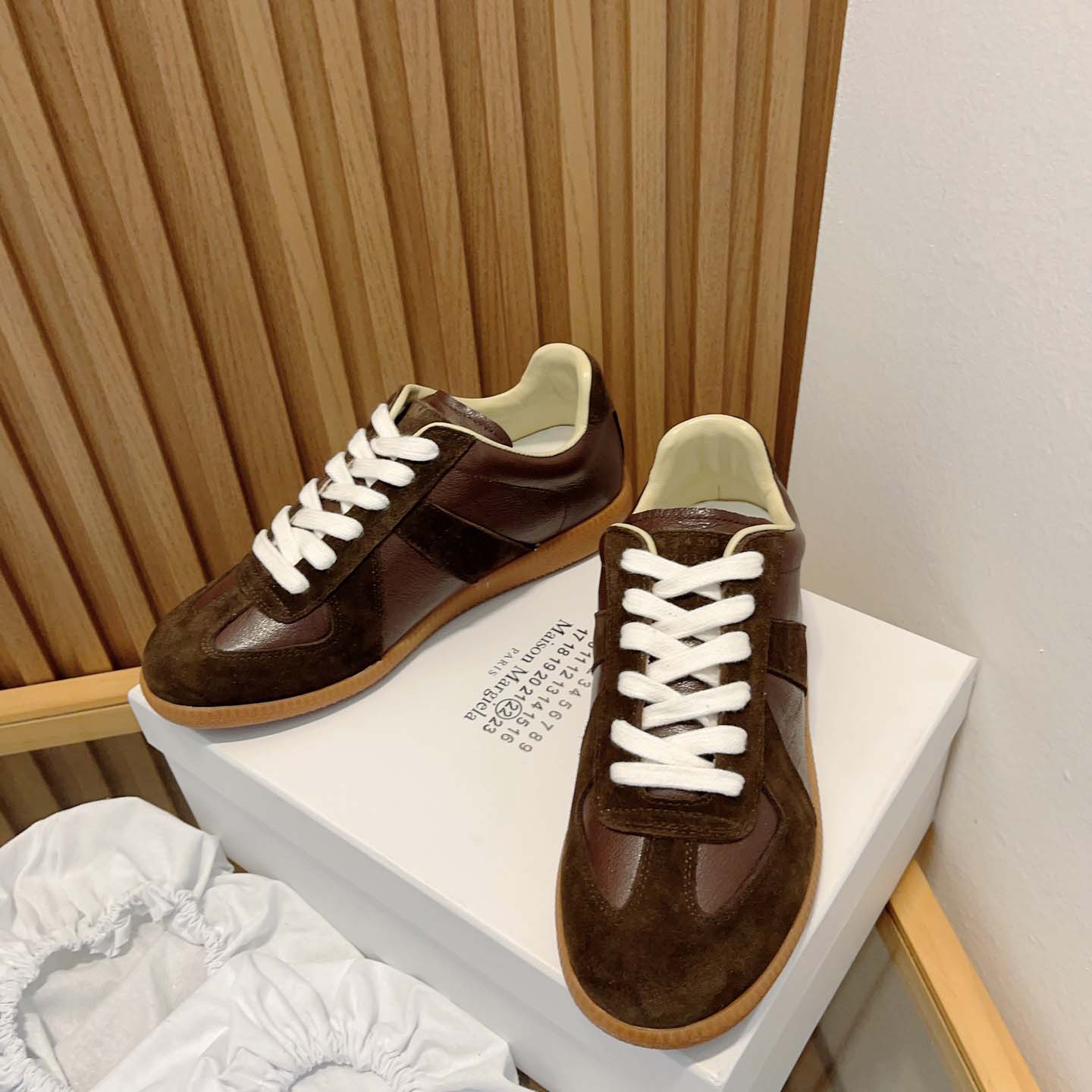 Maison Margiela Replica Low Top Sneaker - EUR FASHION
