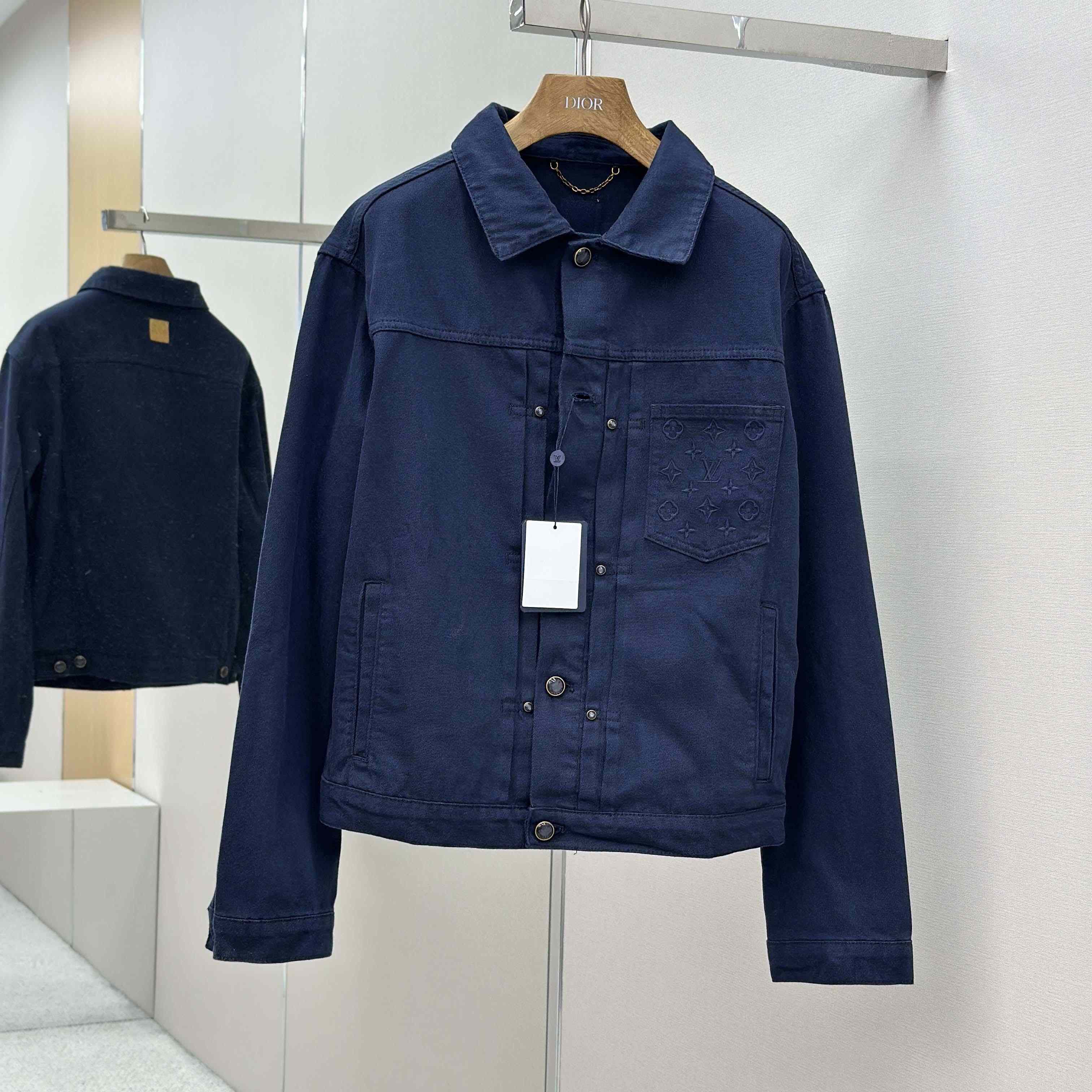 Louis Vuitton Garment-Dyed Denim Type II Trucker Jacket   1AHUY5 - EUR FASHION