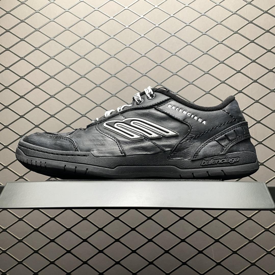 Balenciaga Hamptons Worn-Out Sneaker In Black Cowskin And Polyester - EUR FASHION