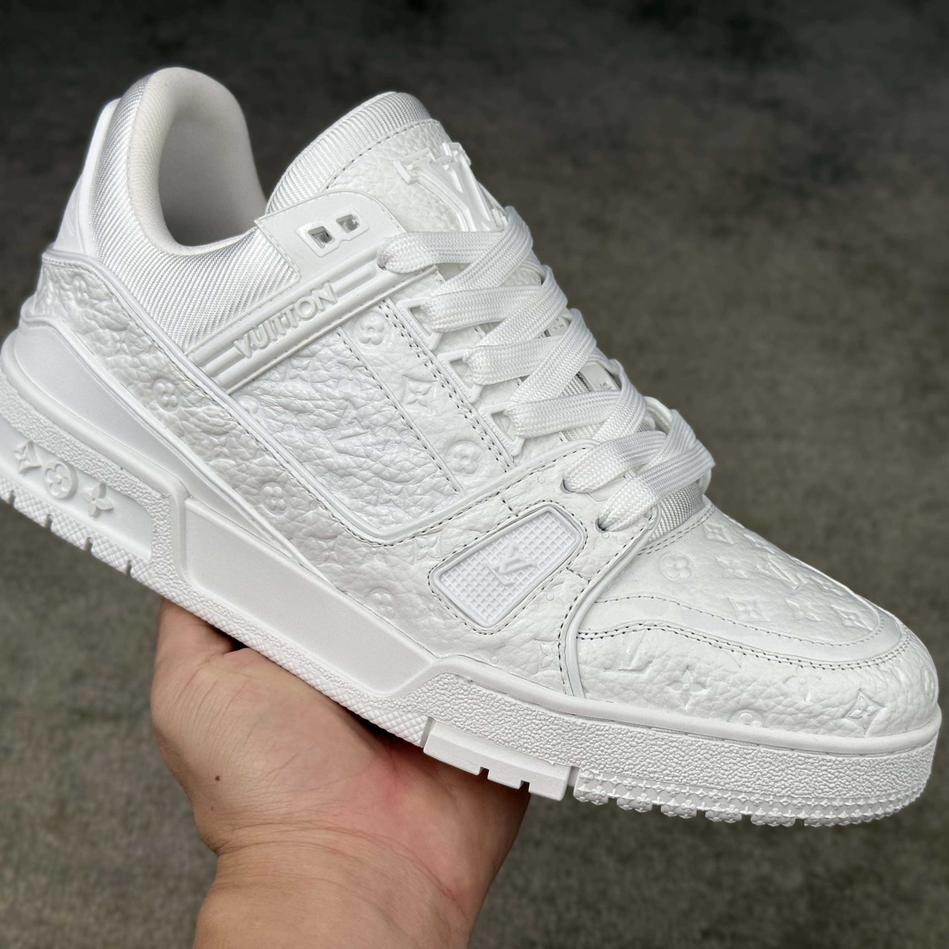 Louis Vuitton LV Trainer Sneaker   1AHT82 - EUR FASHION