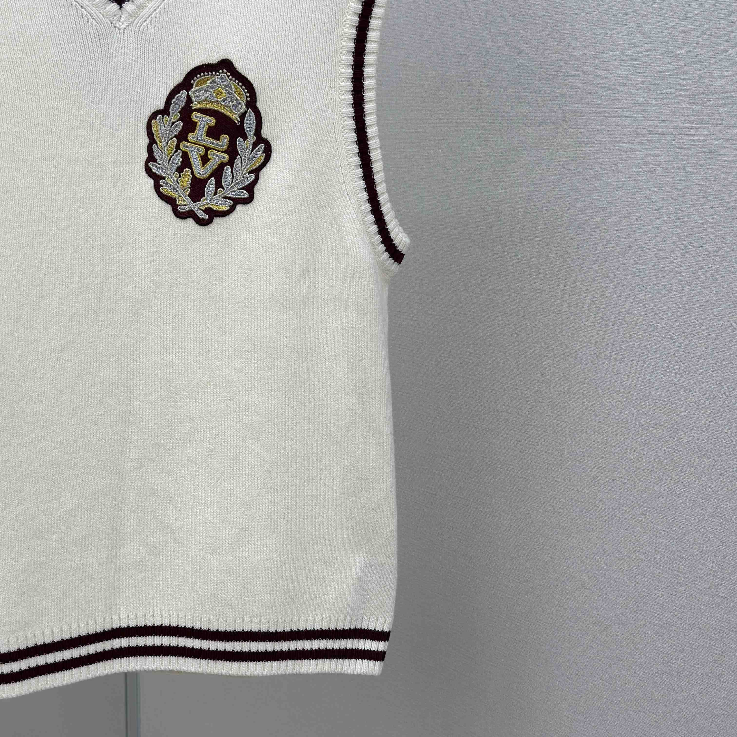 Louis Vuitton Embellished Wool Vest   1AGJGW - EUR FASHION