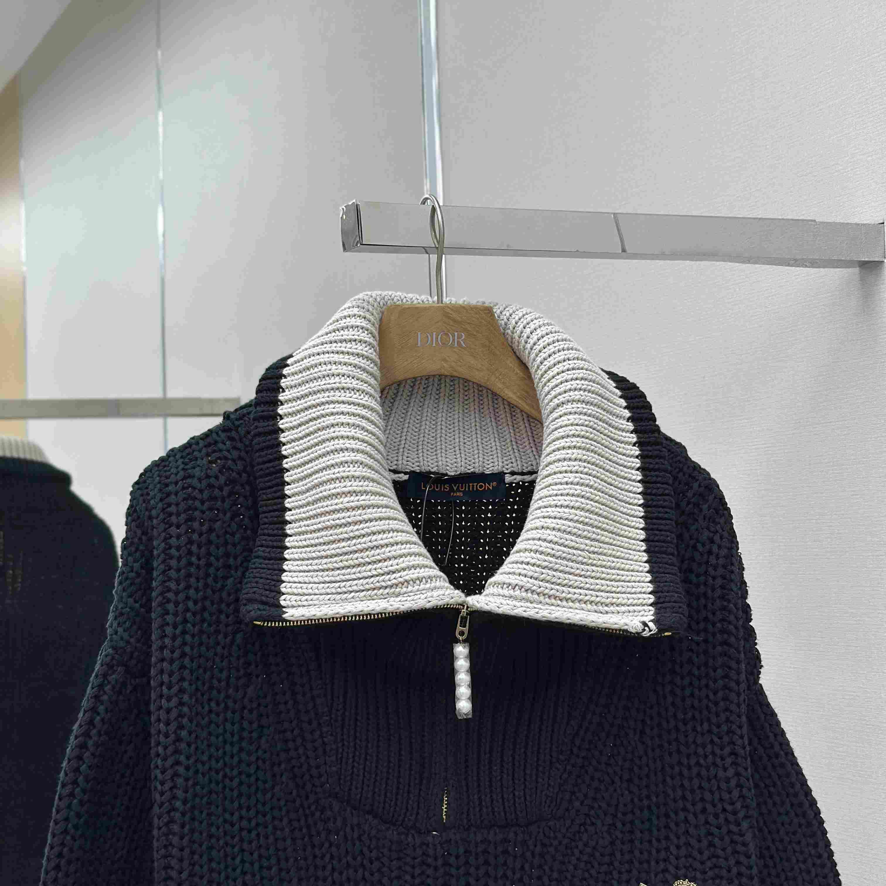 Louis Vuitton Chunky Wool-Blend Half-Zip Pullover   1AHC13 - EUR FASHION